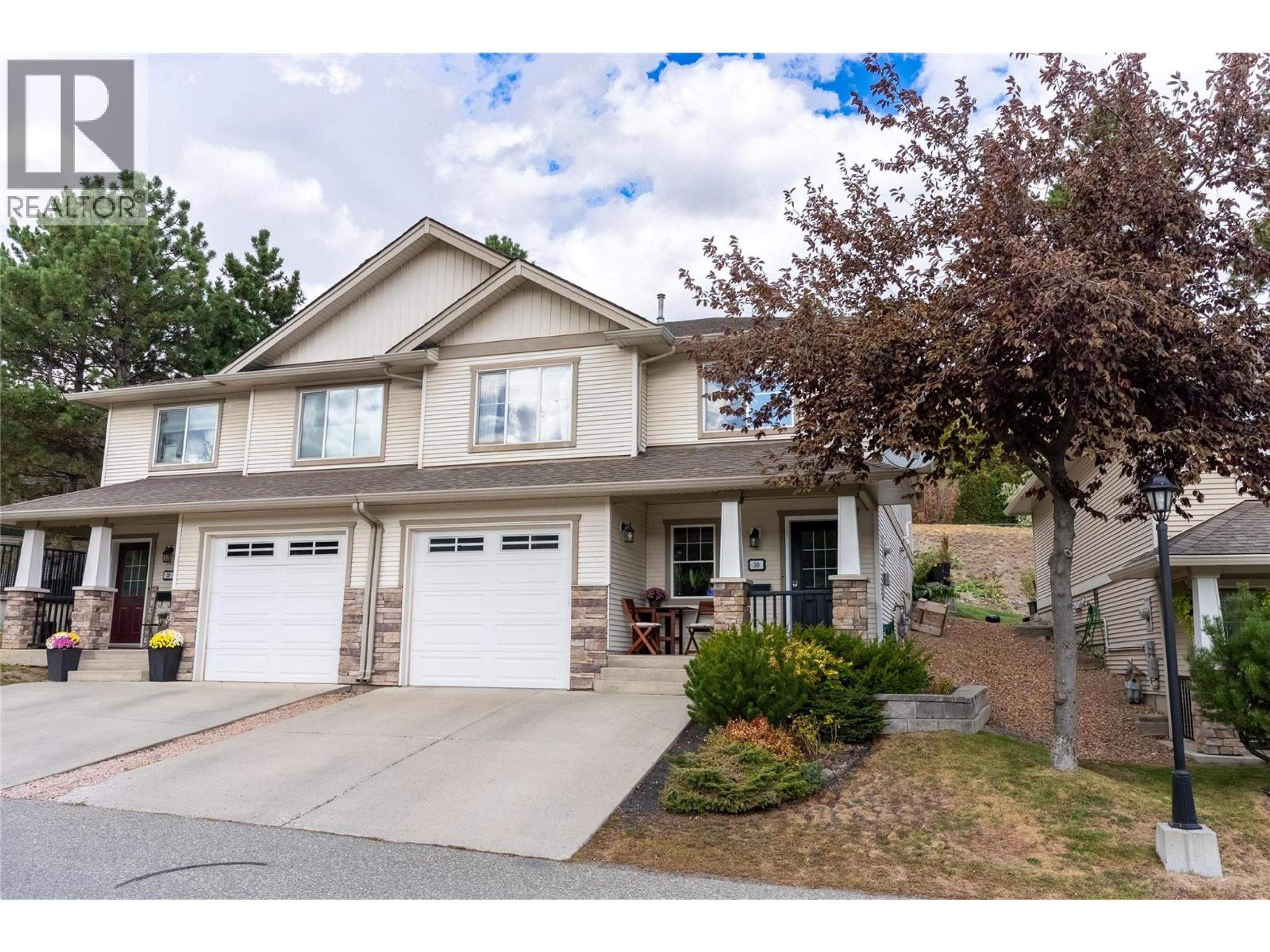 1940 HILLSIDE Drive, Kamloops - Exteriors - Photo 10
