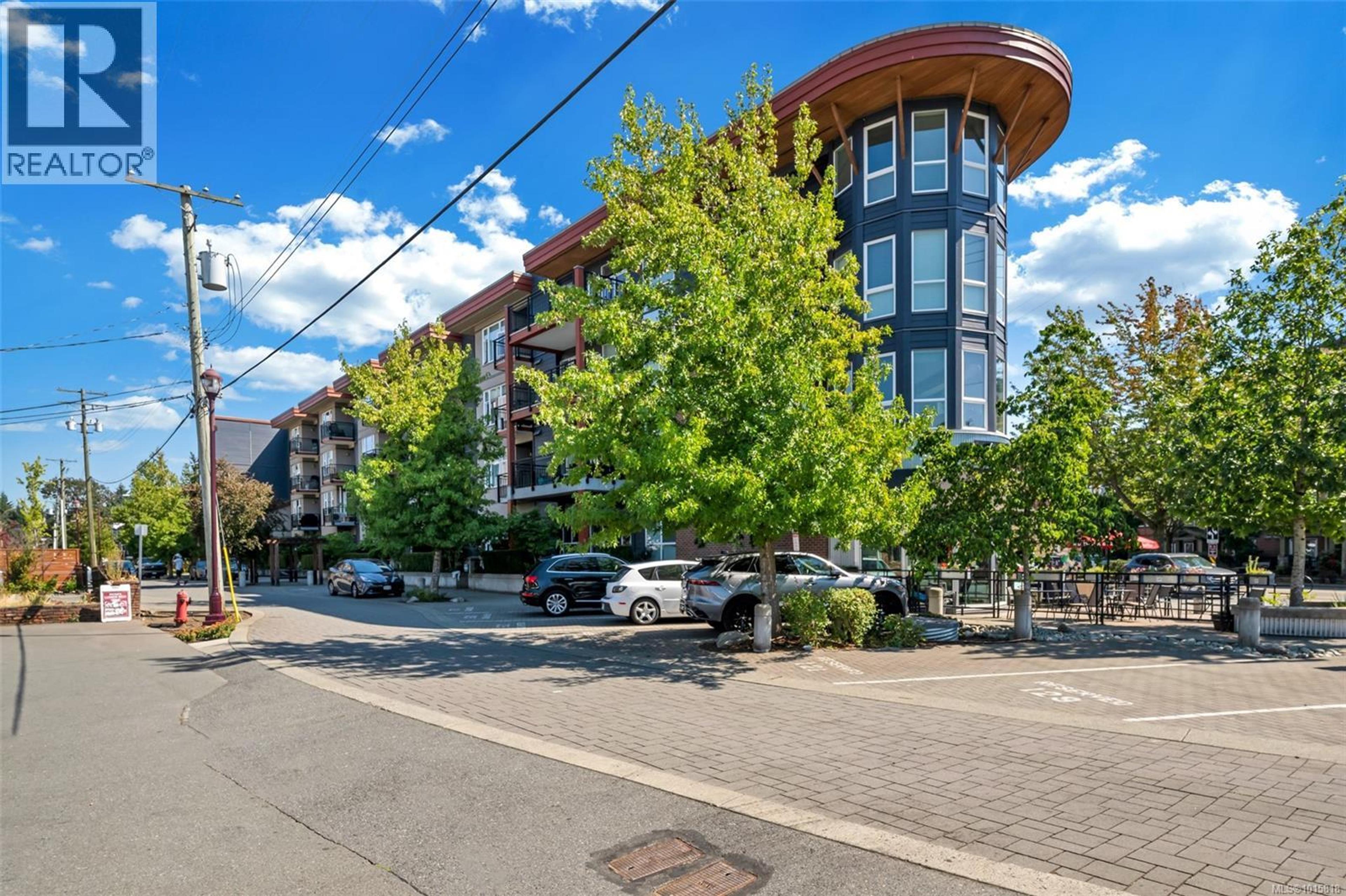 662 Goldstream Ave, Langford - Exteriors - Photo 2