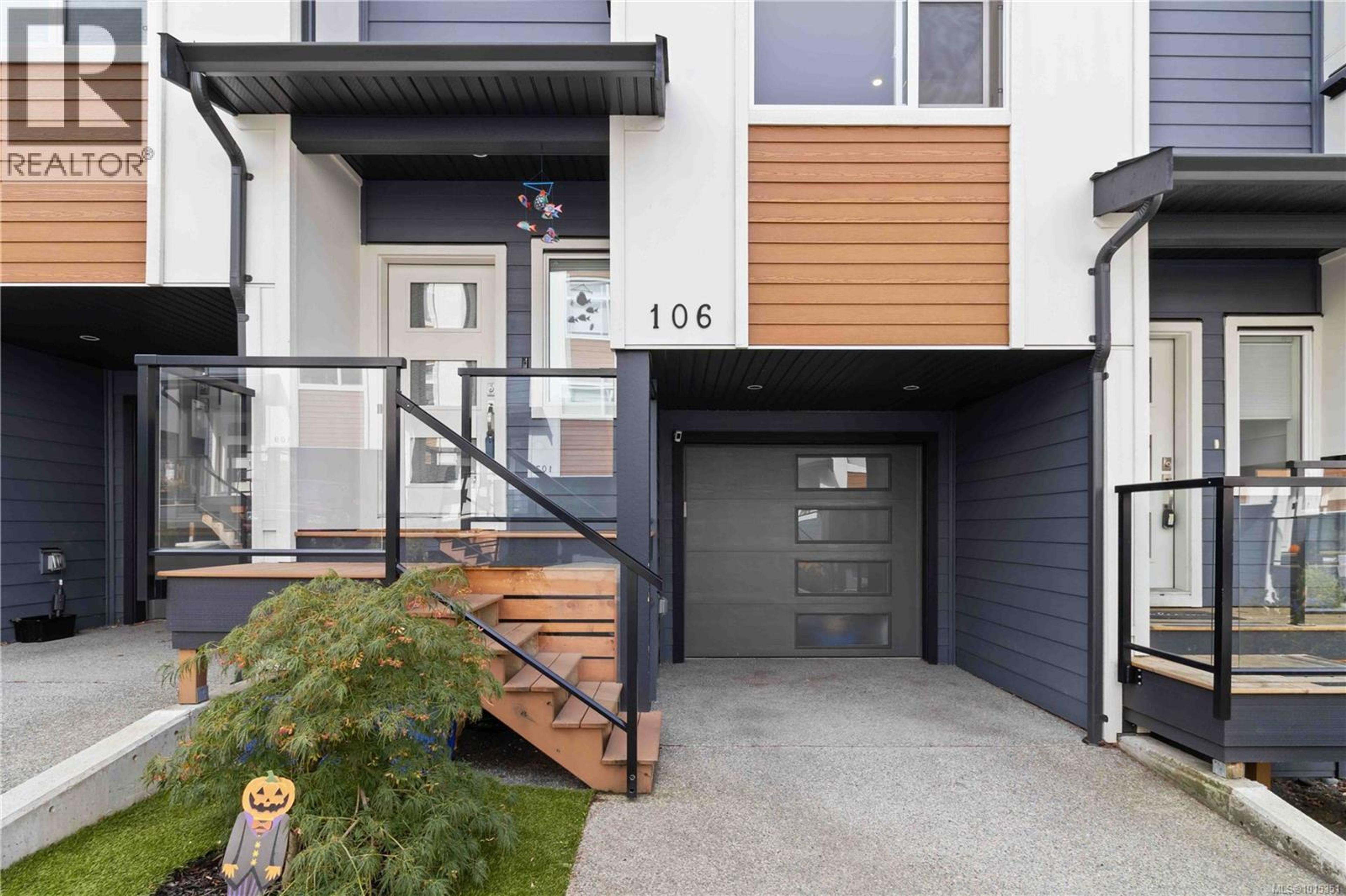 3429 Happy Valley Rd, Langford - Exteriors - Photo 3