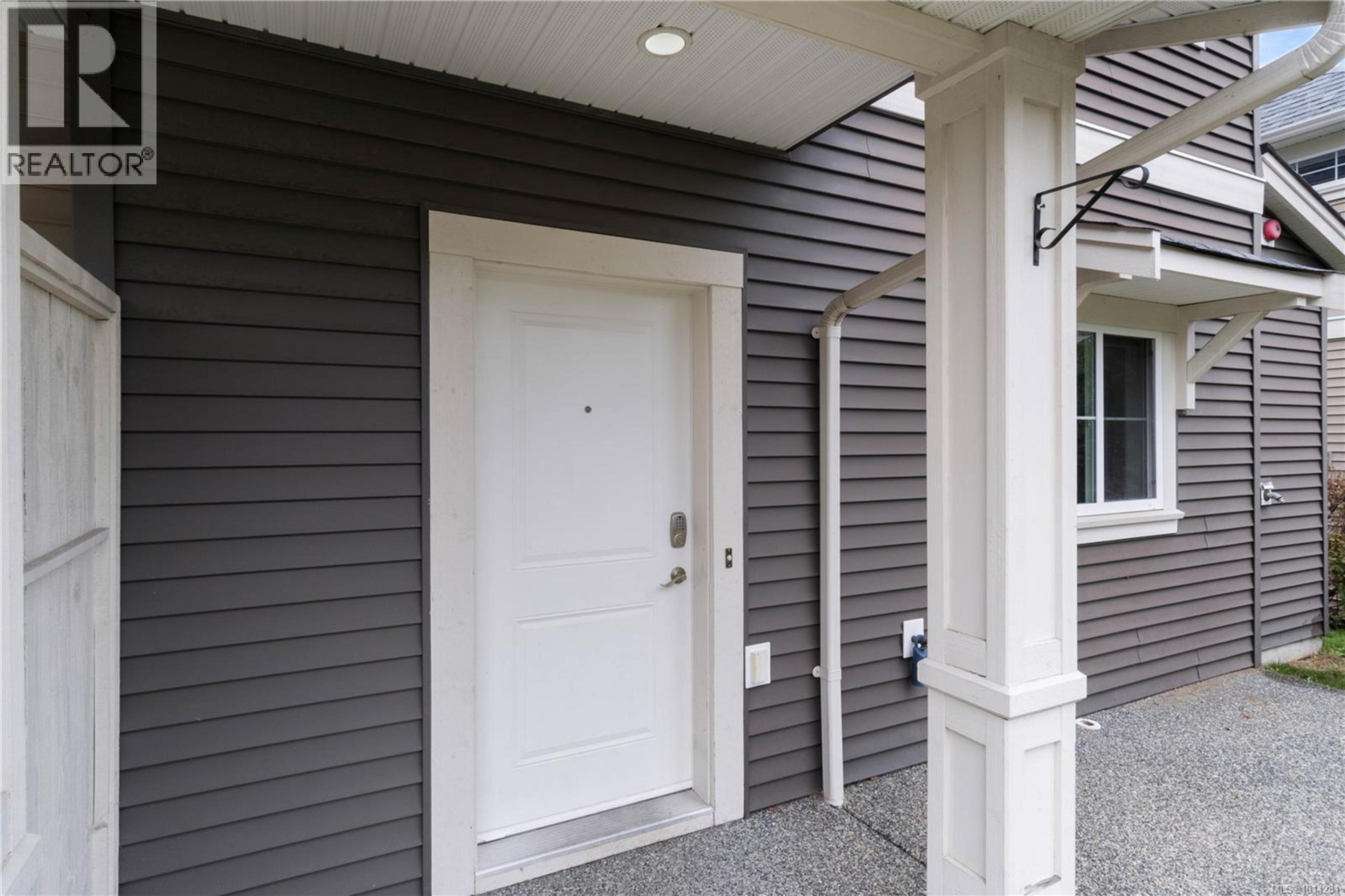 1675 Crescent View Dr, Nanaimo - Exteriors - Photo 6