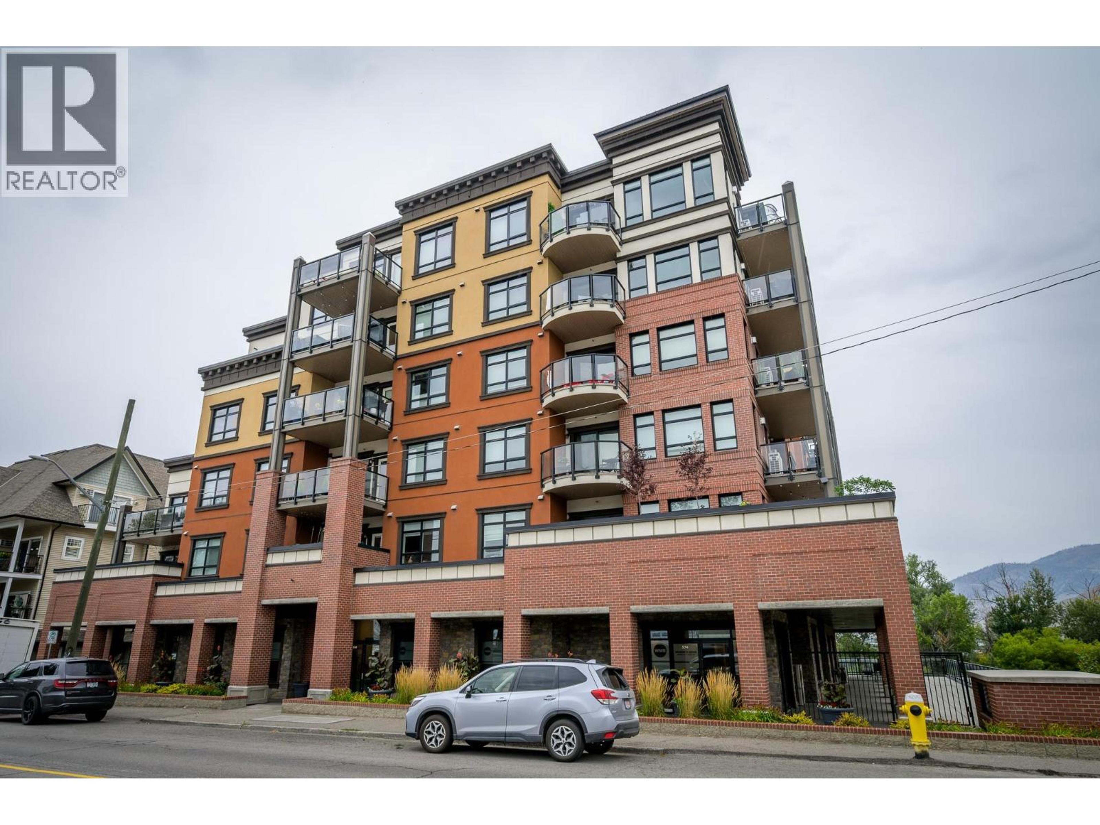 568 Lorne Street, Kamloops - Exteriors - Full Complex View - Photo 1