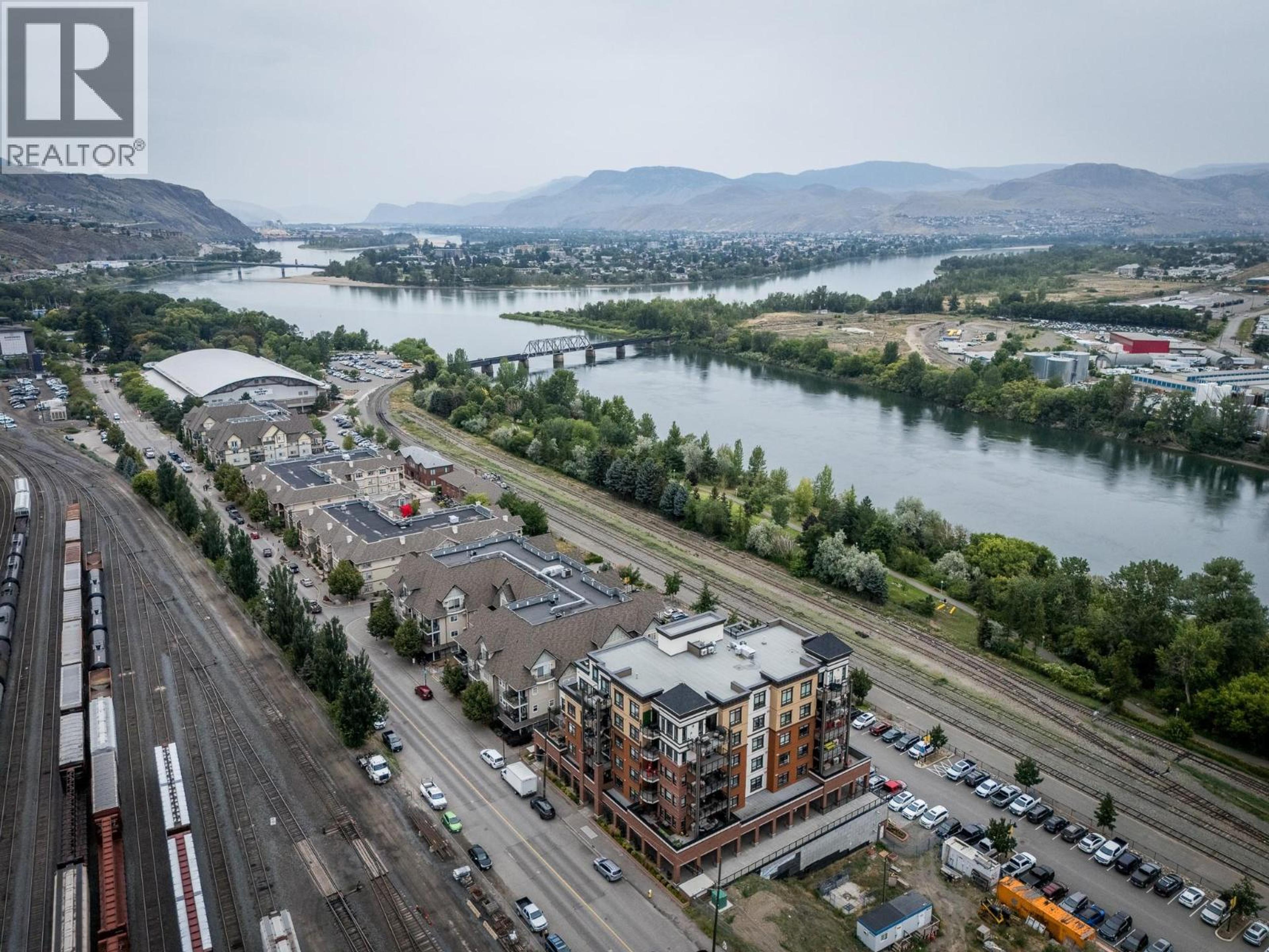 568 Lorne Street, Kamloops - Exteriors - Drone/Aerial View, Full Complex View - Photo 6