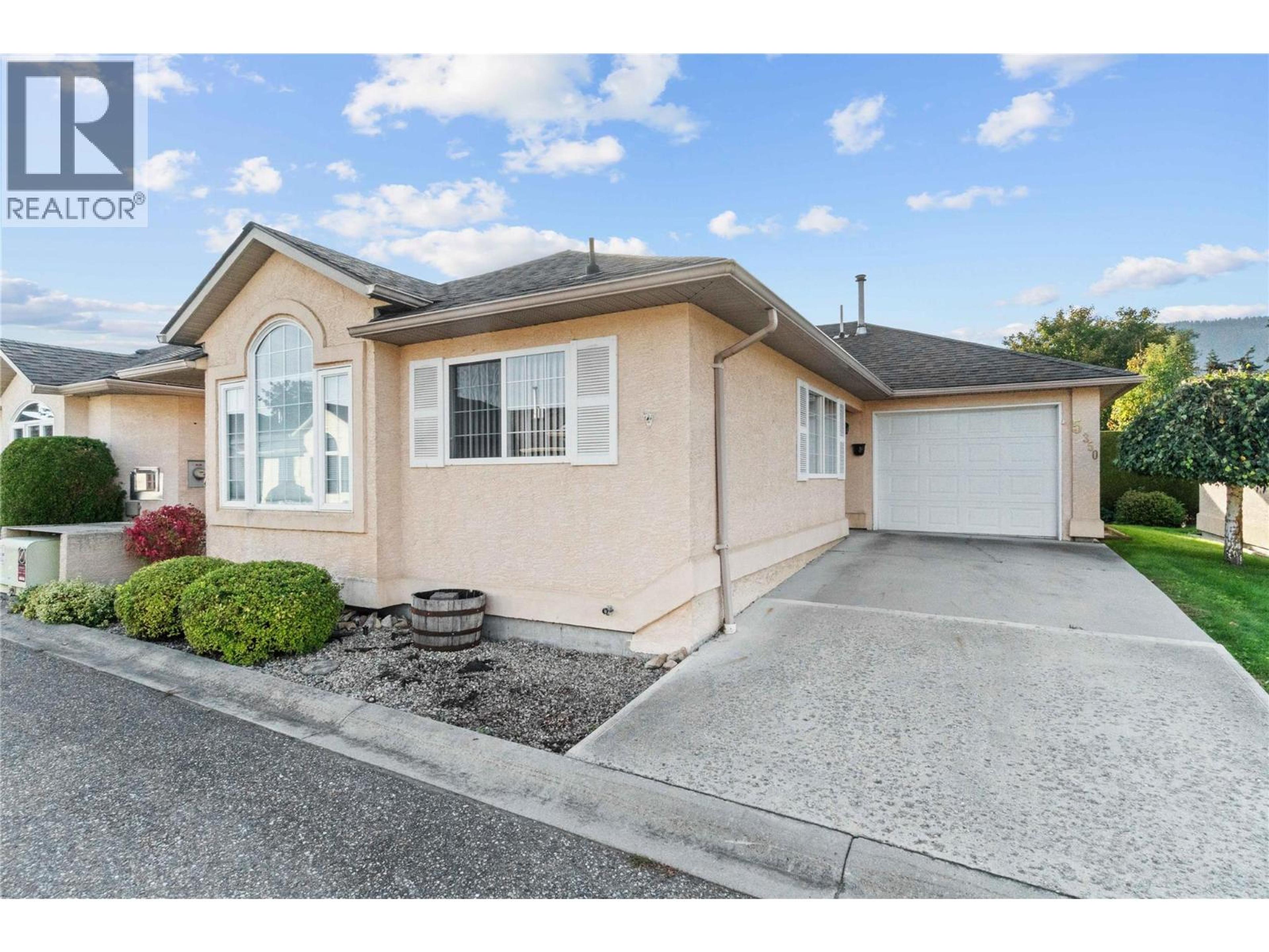 350 Hudson Street NW, Salmon Arm - Exteriors - Photo 6