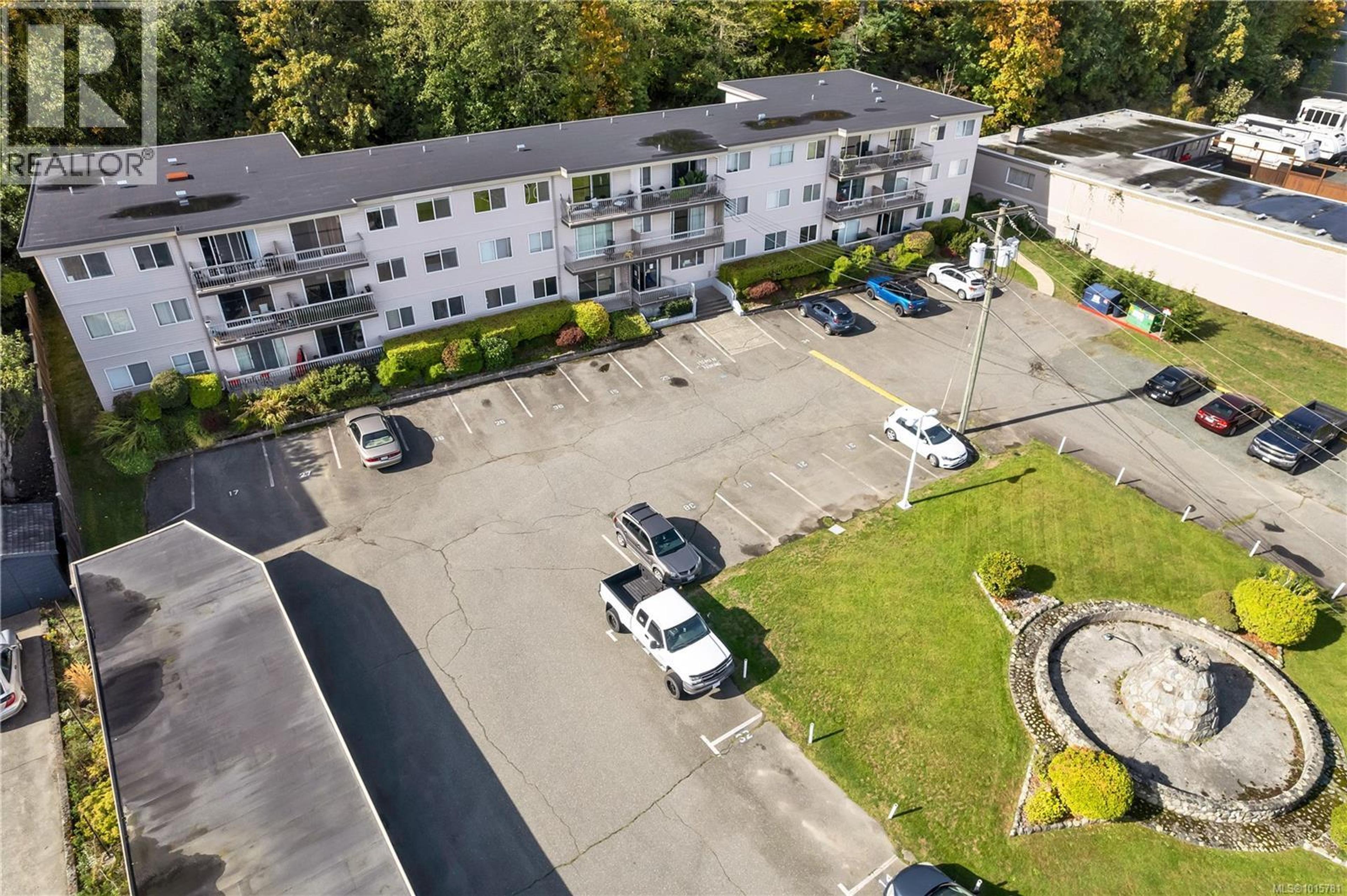 940 Island Hwy S, Campbell River - Exteriors - Full Complex View, Drone/Aerial View - Photo 1