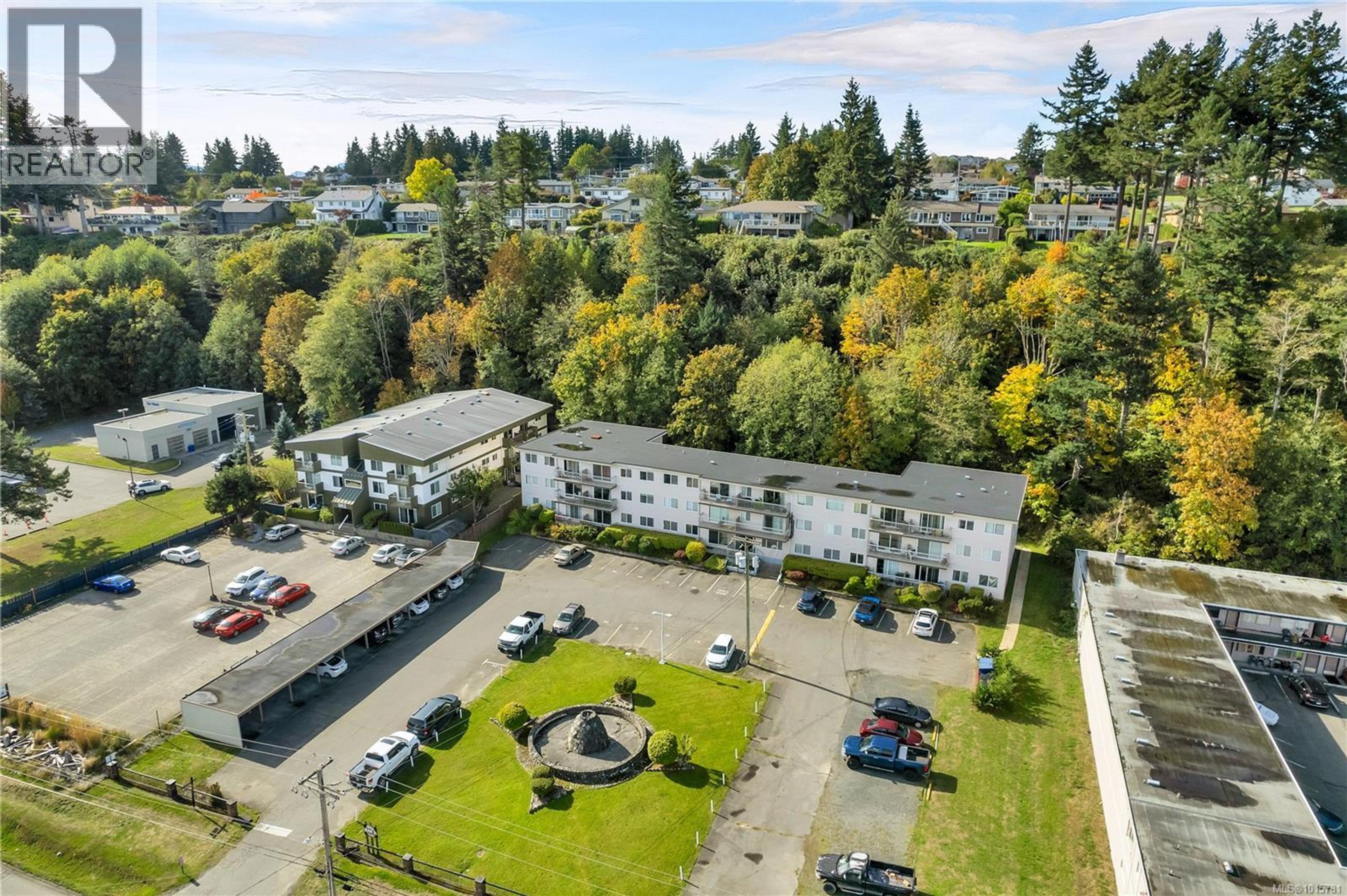 940 Island Hwy S, Campbell River - Exteriors - Full Complex View, Drone/Aerial View - Photo 4