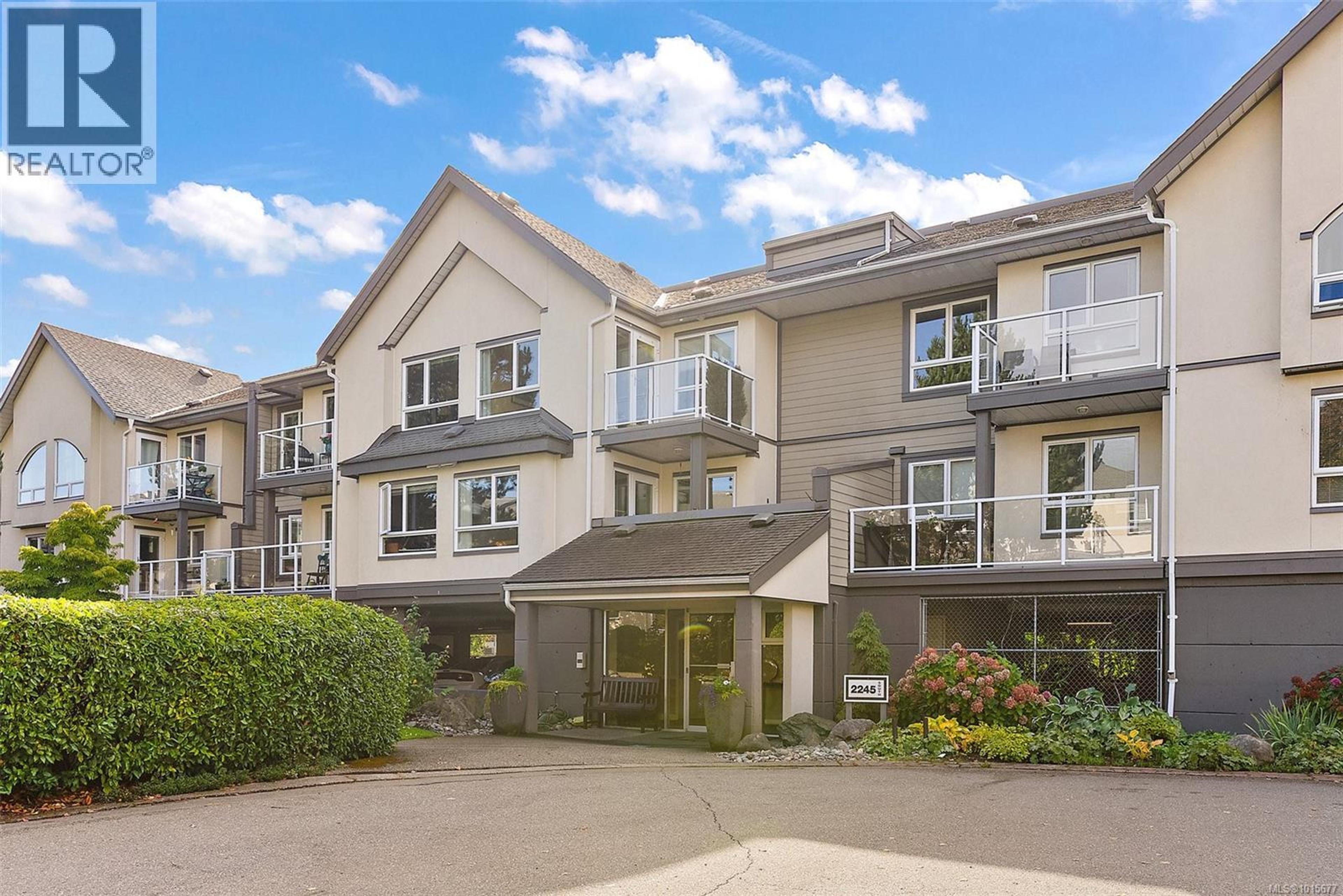 2245 James White Blvd, Sidney - Exteriors - Full Complex View - Photo 5