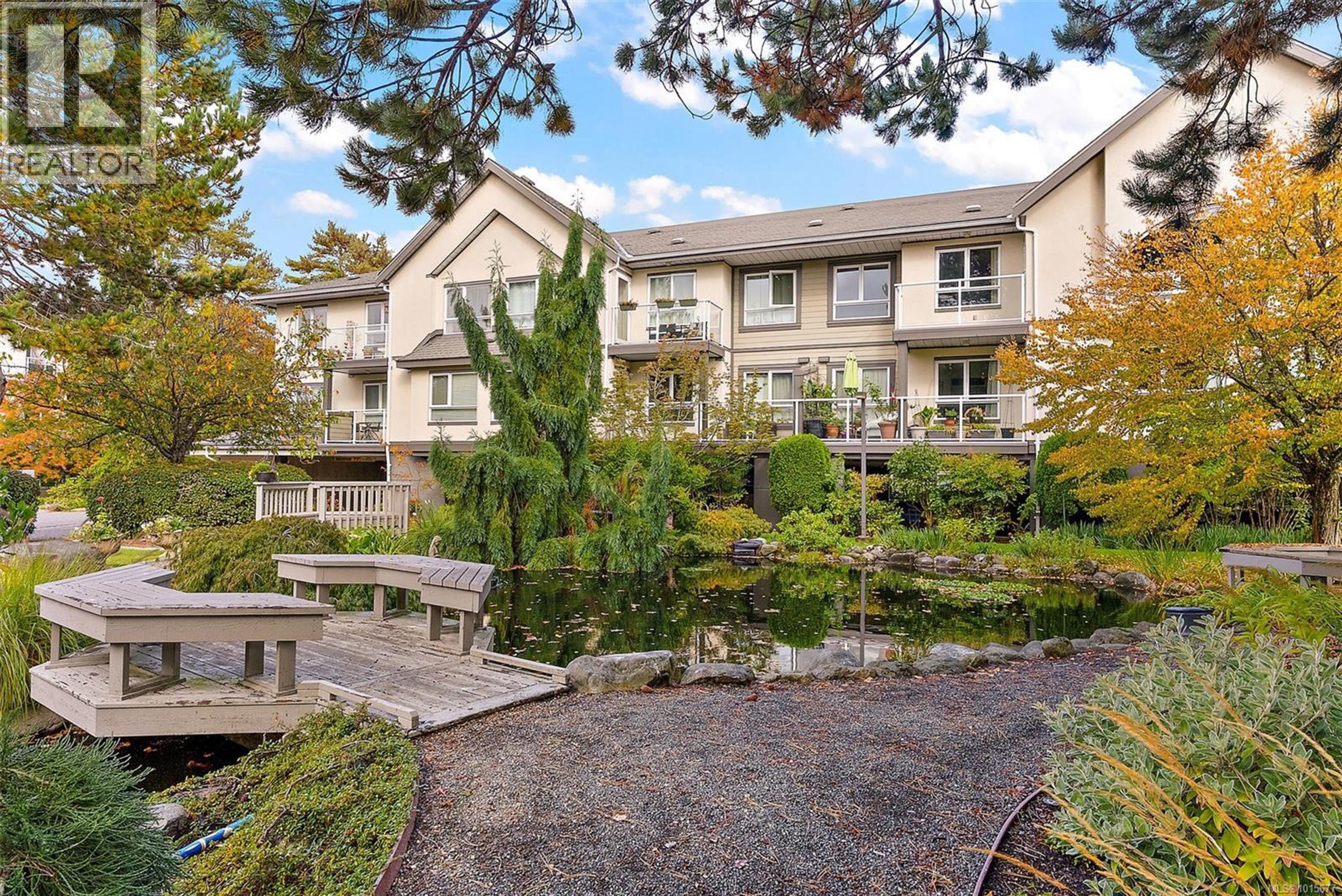 2245 James White Blvd, Sidney - Exteriors - Full Complex View - Photo 2