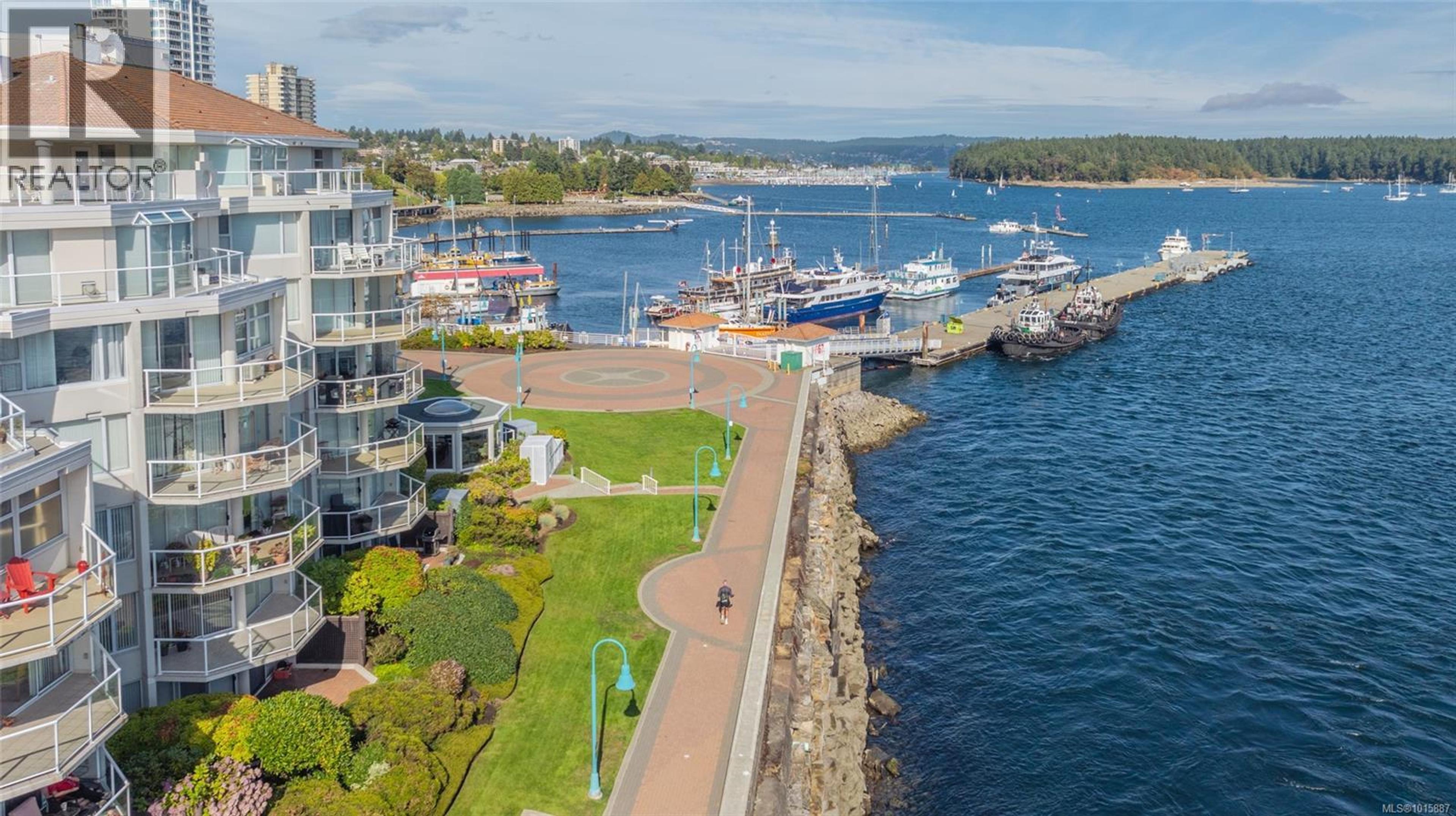 150 Promenade Dr, Nanaimo - Exteriors - Full Complex View, Drone/Aerial View - Photo 5