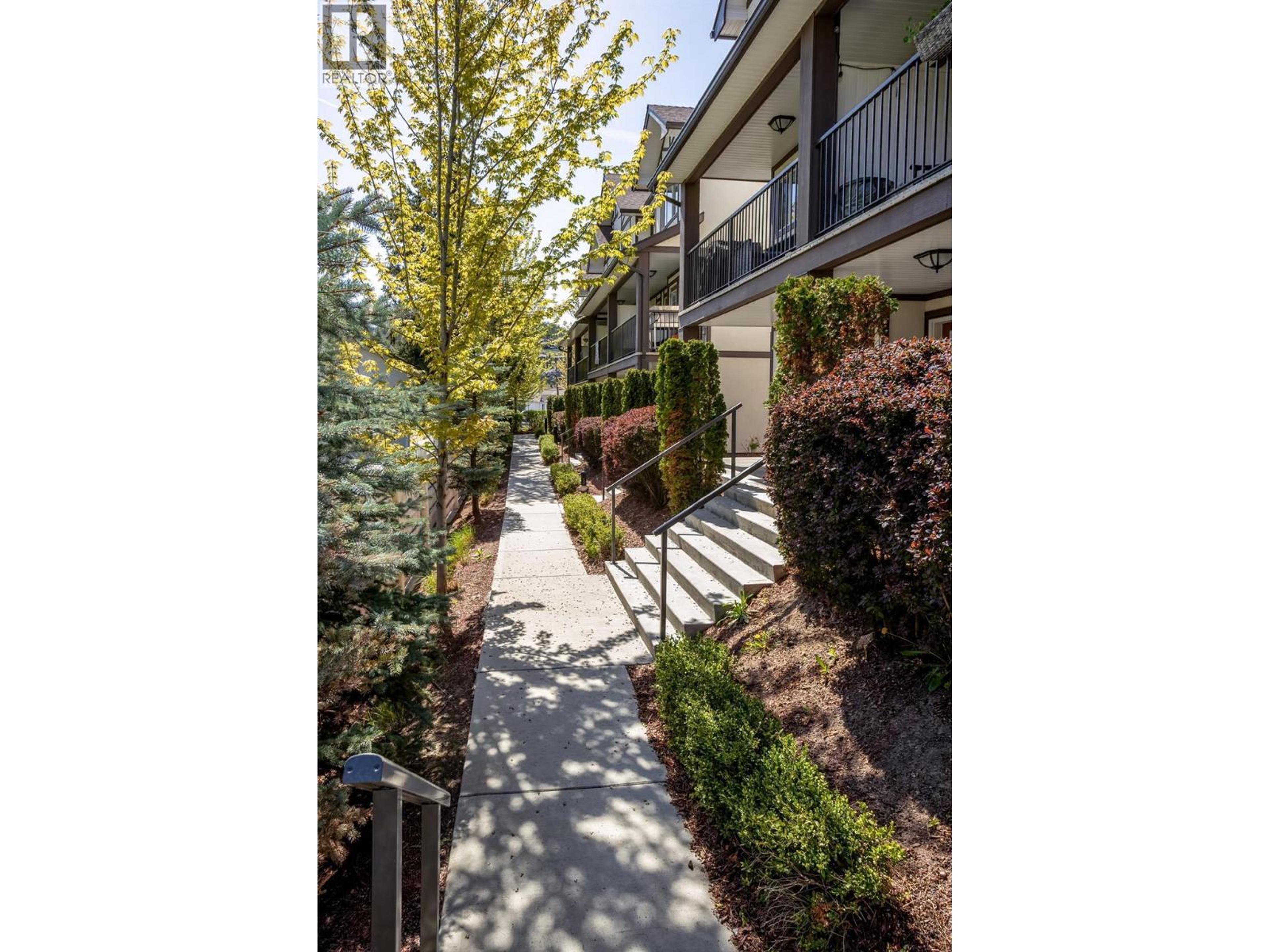 1651 Lynrick Road, Kelowna - Exteriors - Full Complex View - Photo 7