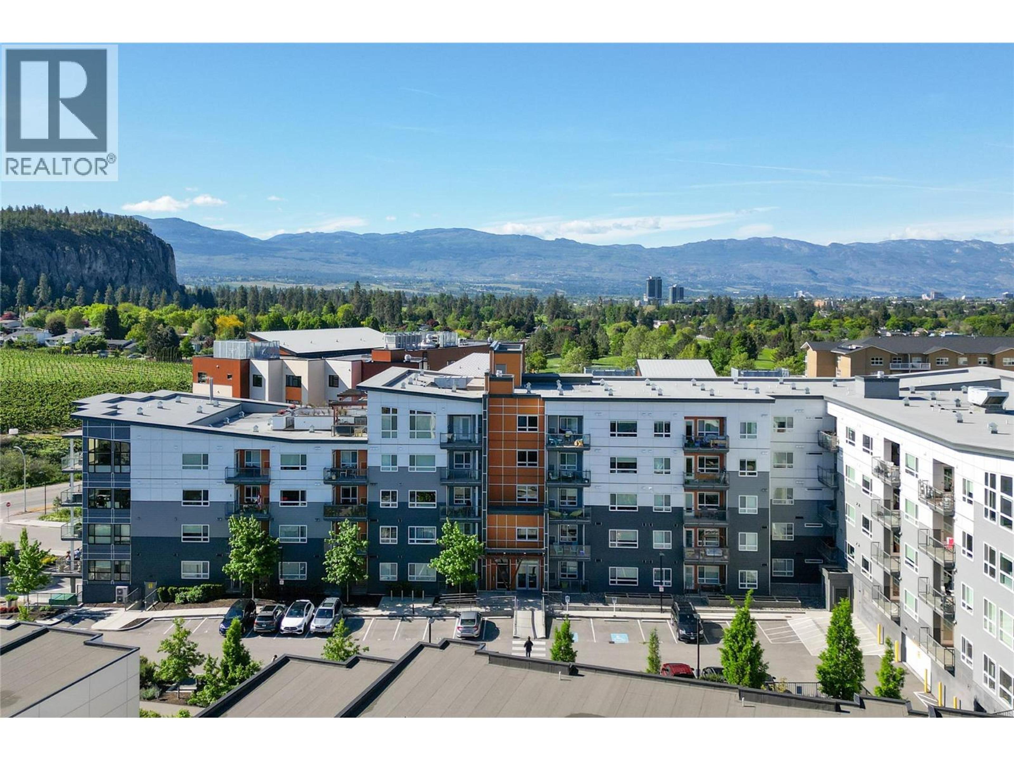 722 Valley Road, Kelowna - Exteriors - Full Complex View - Photo 1