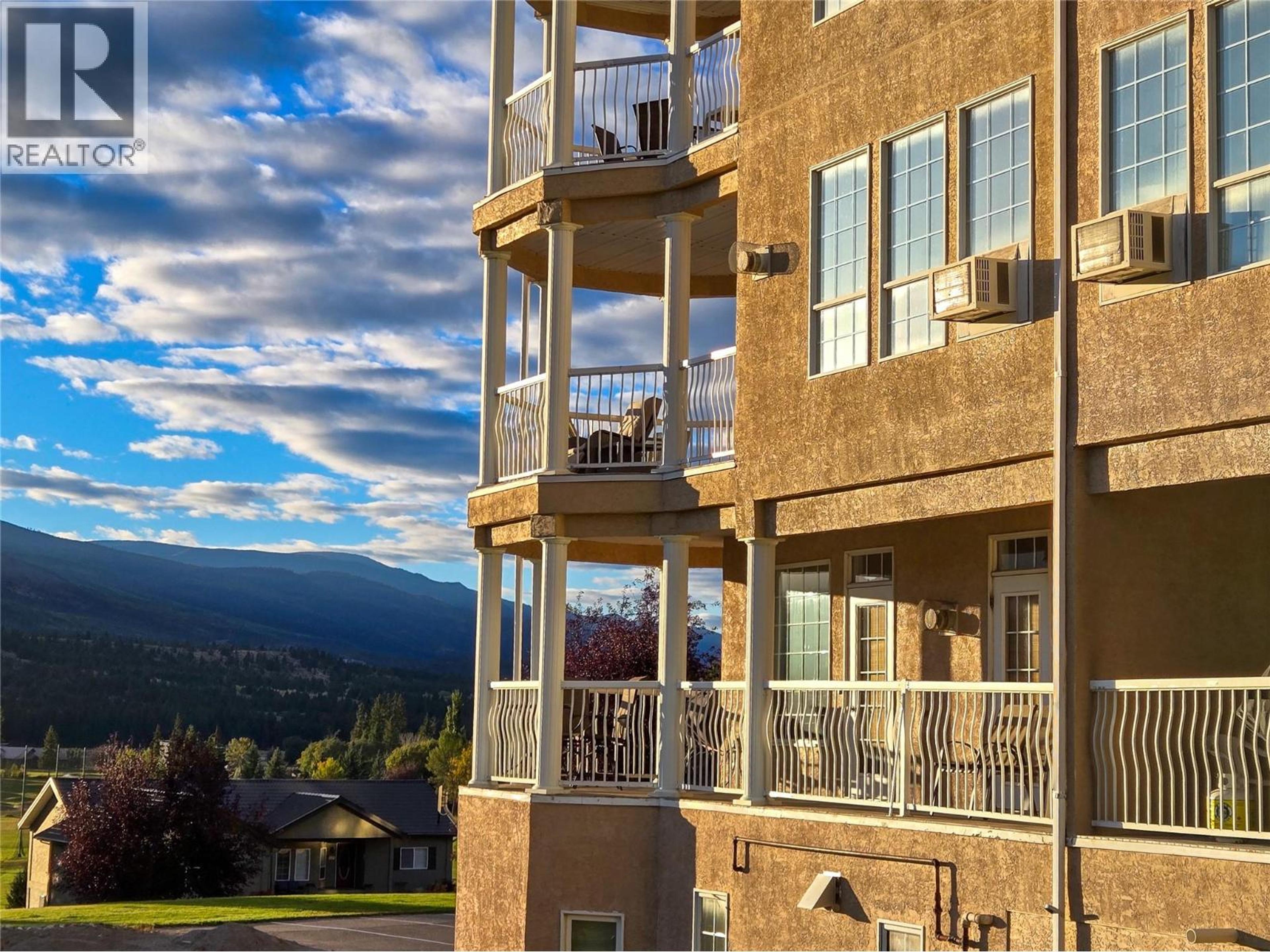 5052 Riverview Road, Fairmont Hot Springs - Exteriors - Photo 1