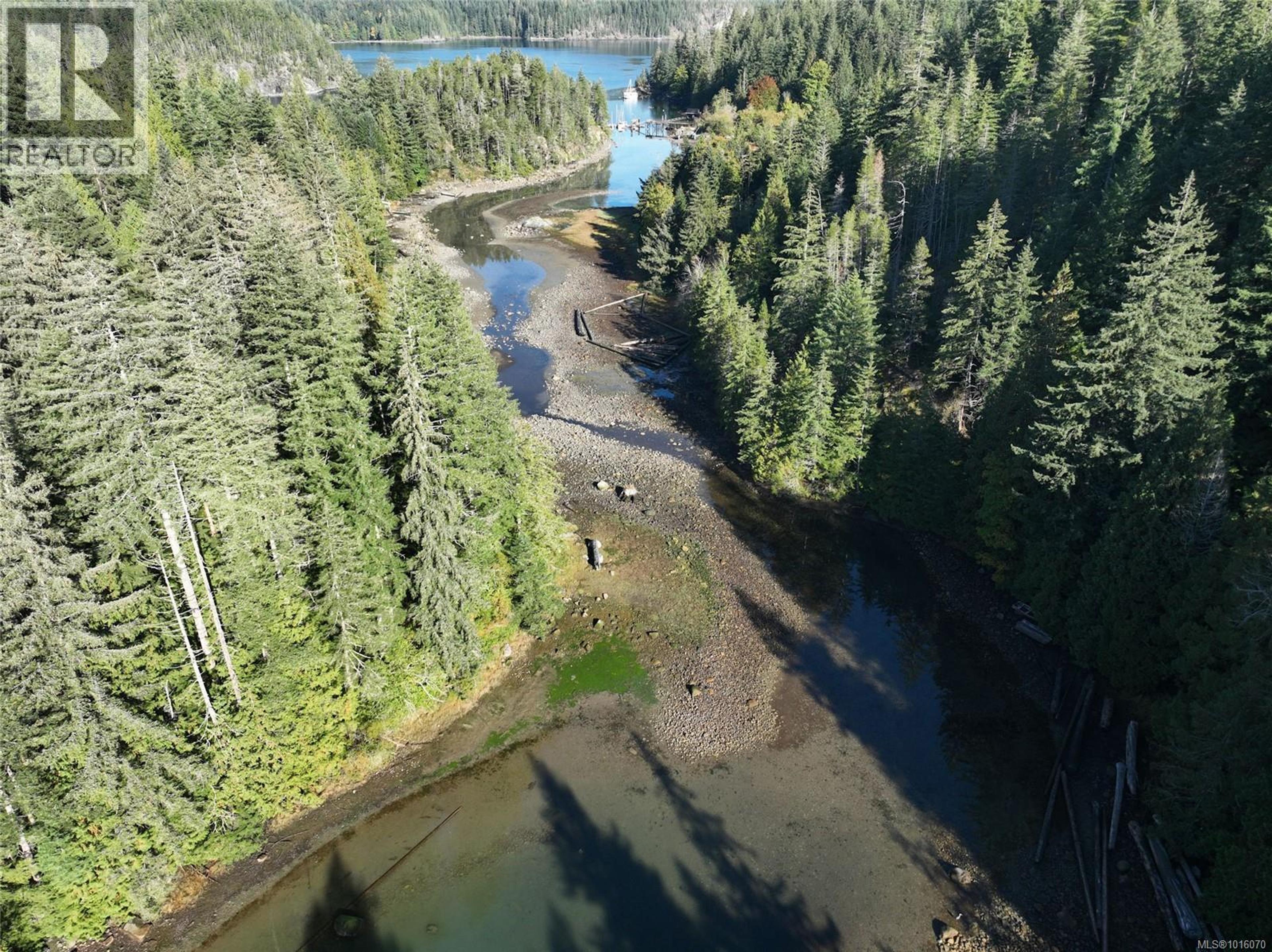 LOT 60 BUSBY ISLAND - Image 8