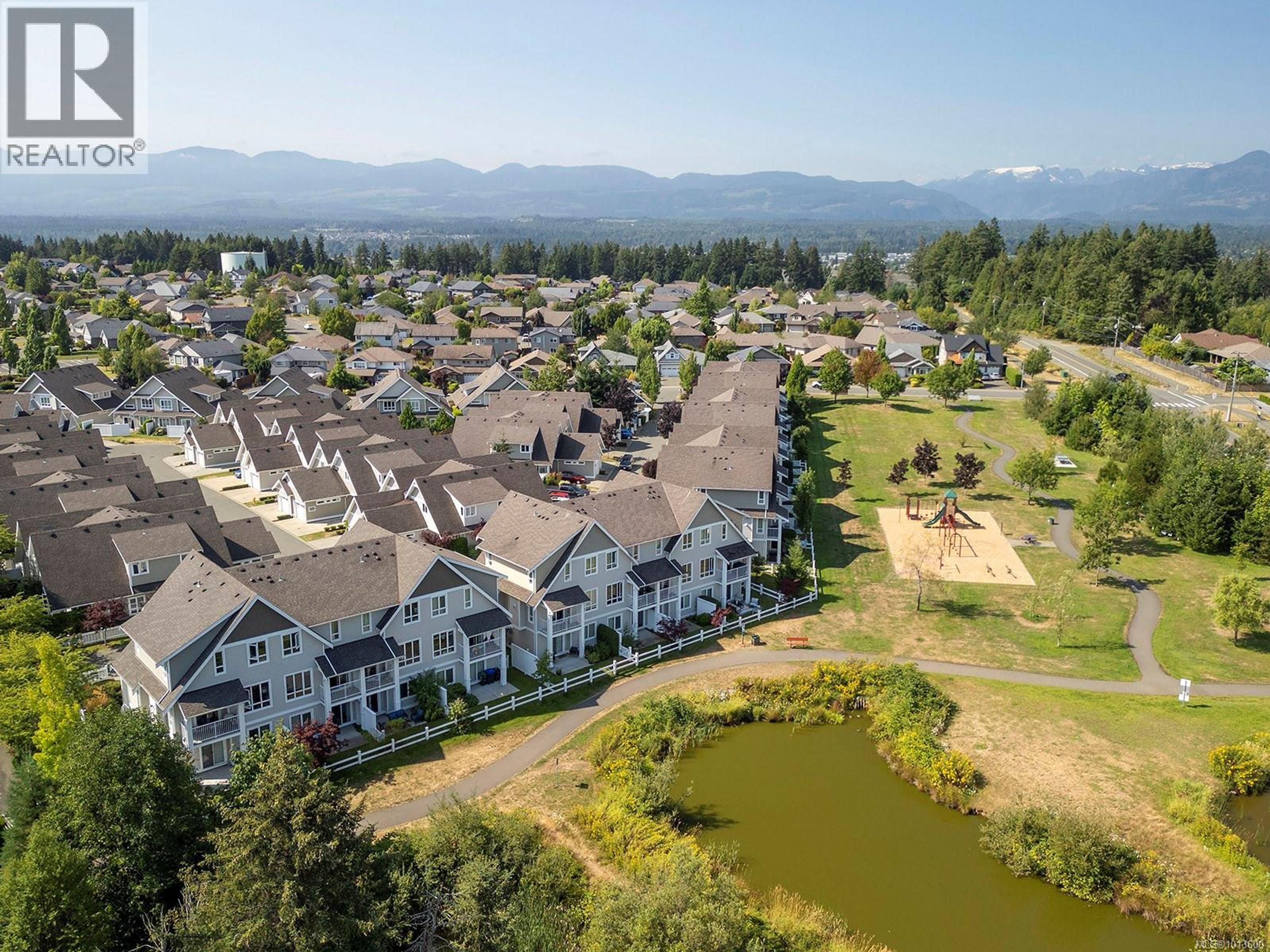 700 Lancaster Way, Comox - Exteriors - Full Complex View, Drone/Aerial View - Photo 13