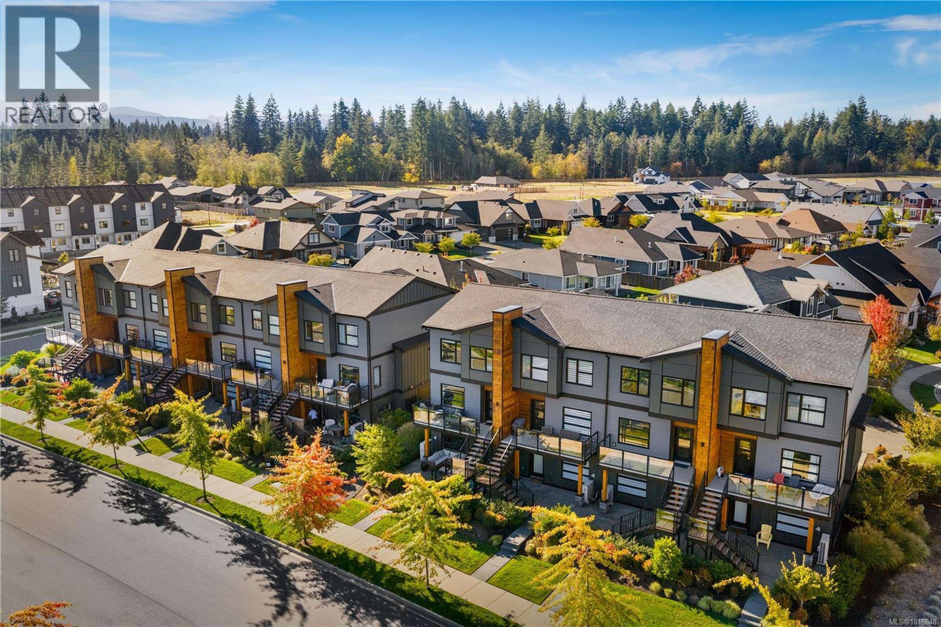 3016 Alder St S, Campbell River - Exteriors - Full Complex View, Drone/Aerial View - Photo 5