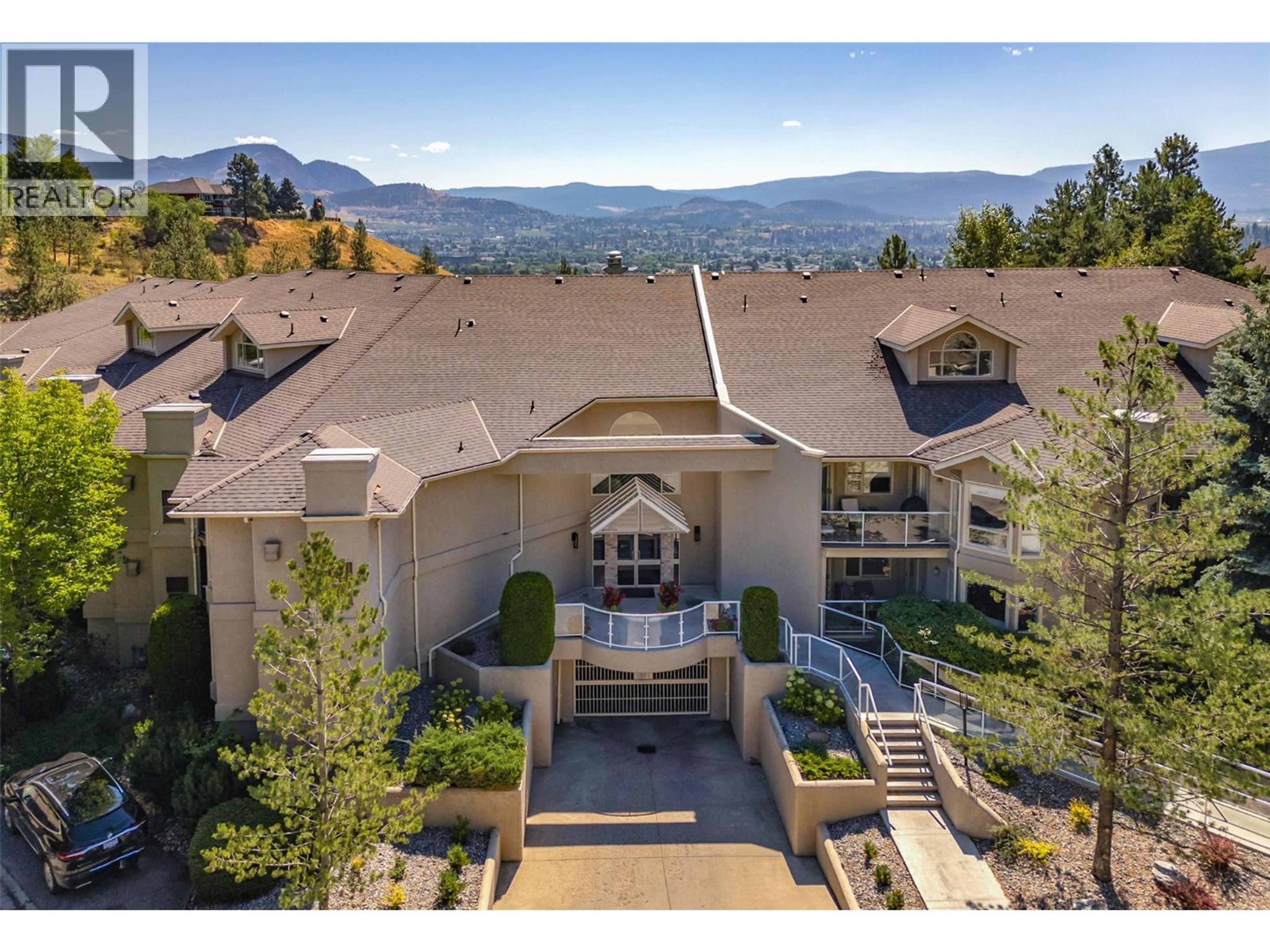 980 DILWORTH Drive, Kelowna - Exteriors - Full Complex View, Drone/Aerial View - Photo 13