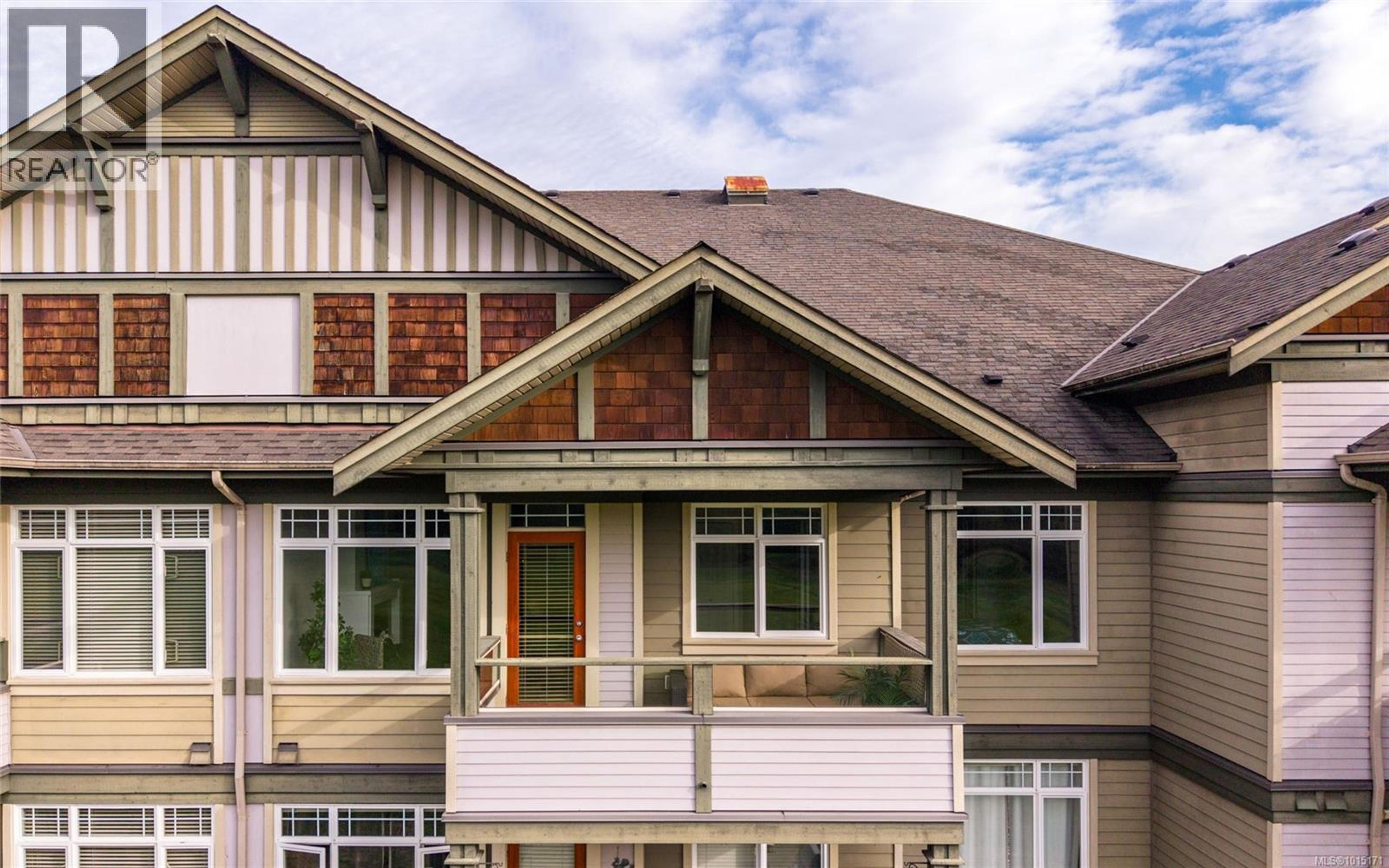 1115 Craigflower Rd, Esquimalt - Exteriors - Photo 2