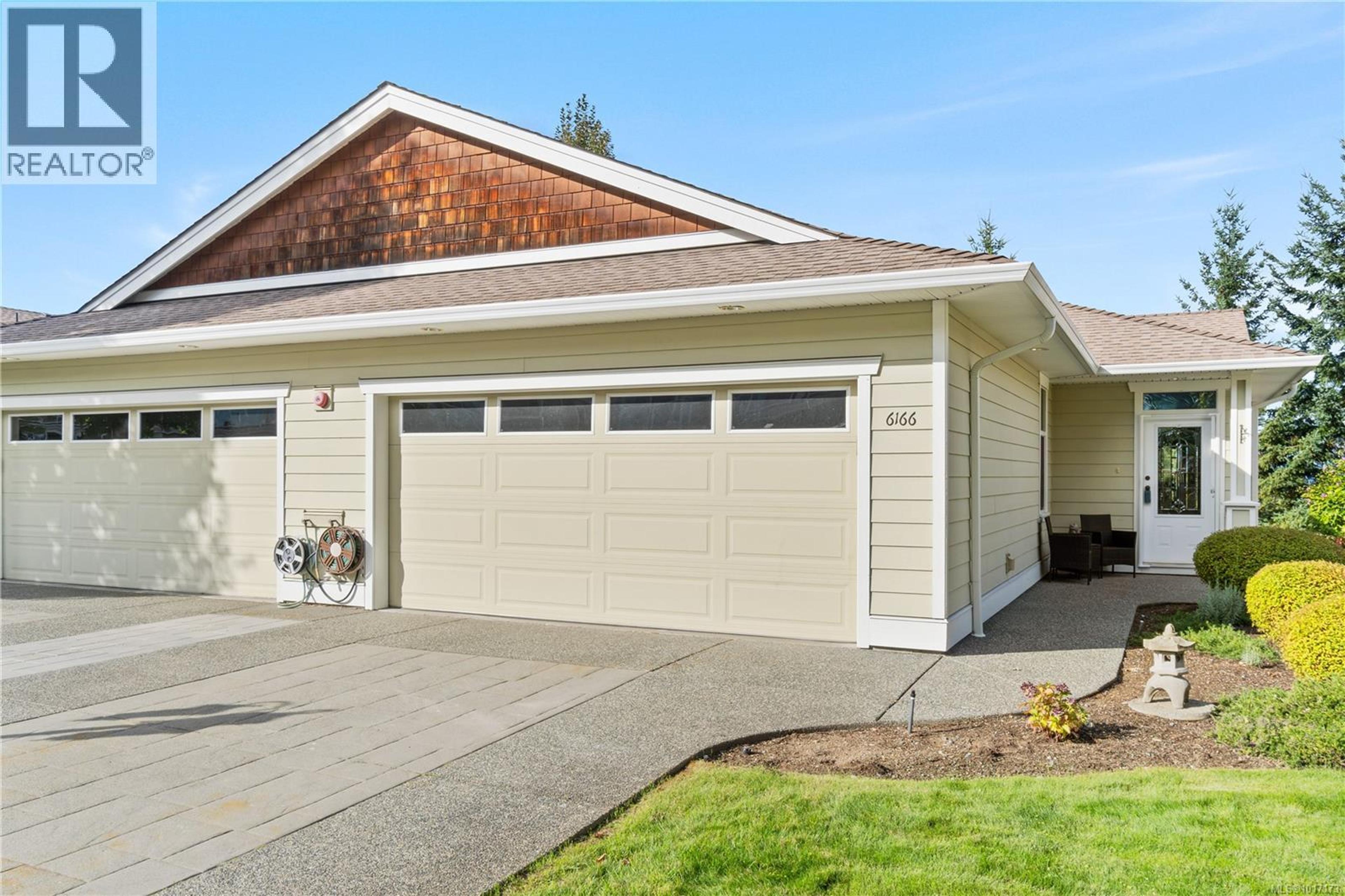 6166 Arlin Pl, Nanaimo - Exteriors - Photo 1