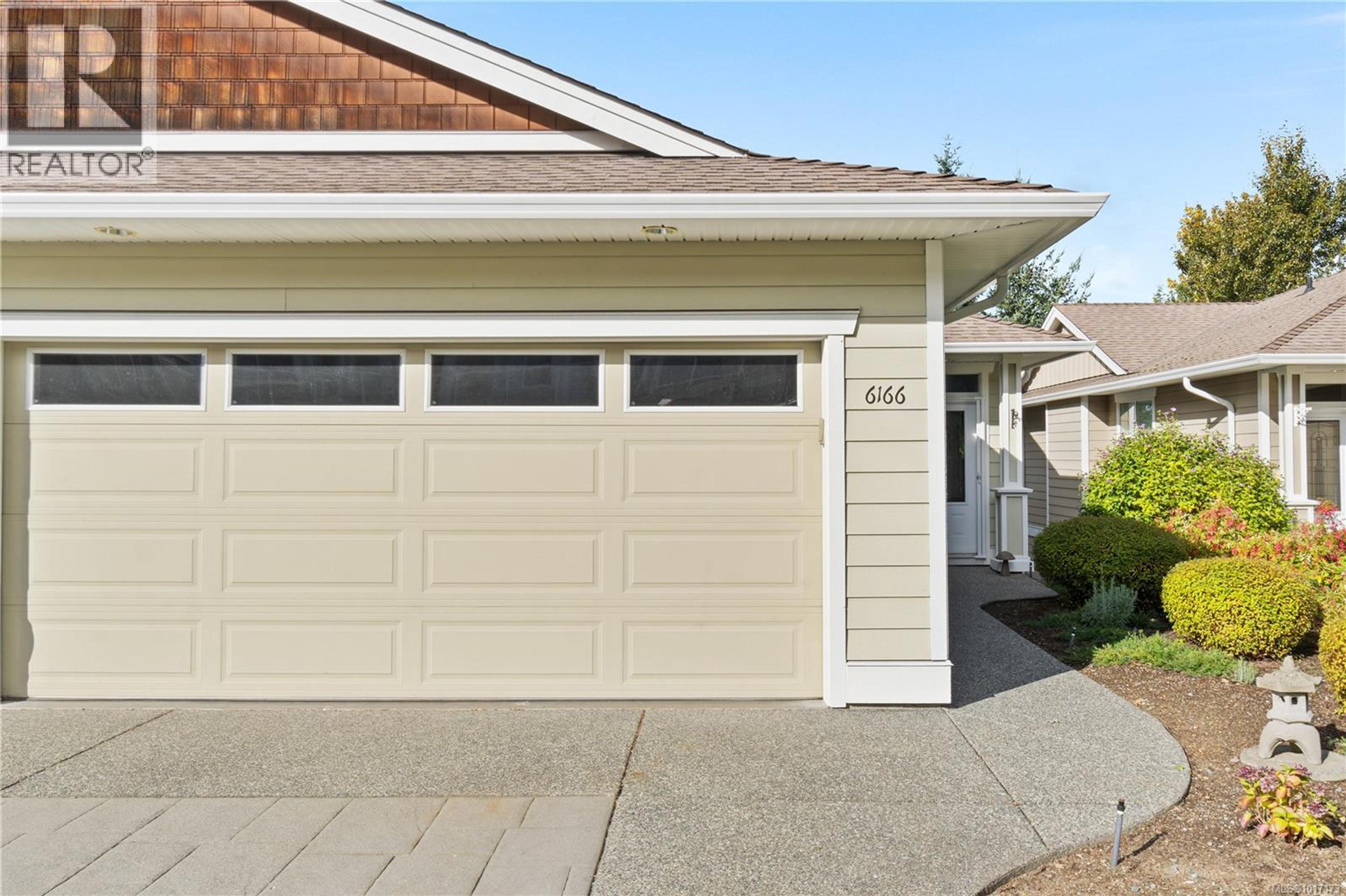 6166 Arlin Pl, Nanaimo - Exteriors - Photo 3