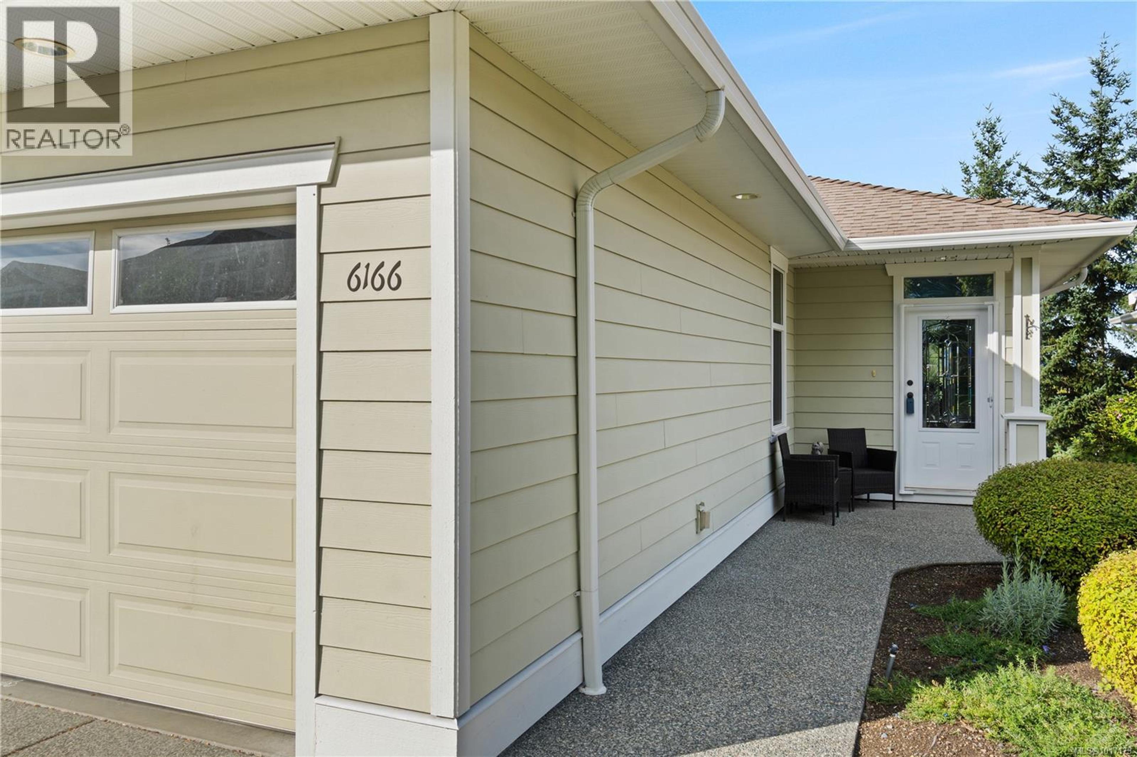 6166 Arlin Pl, Nanaimo - Exteriors - Photo 4