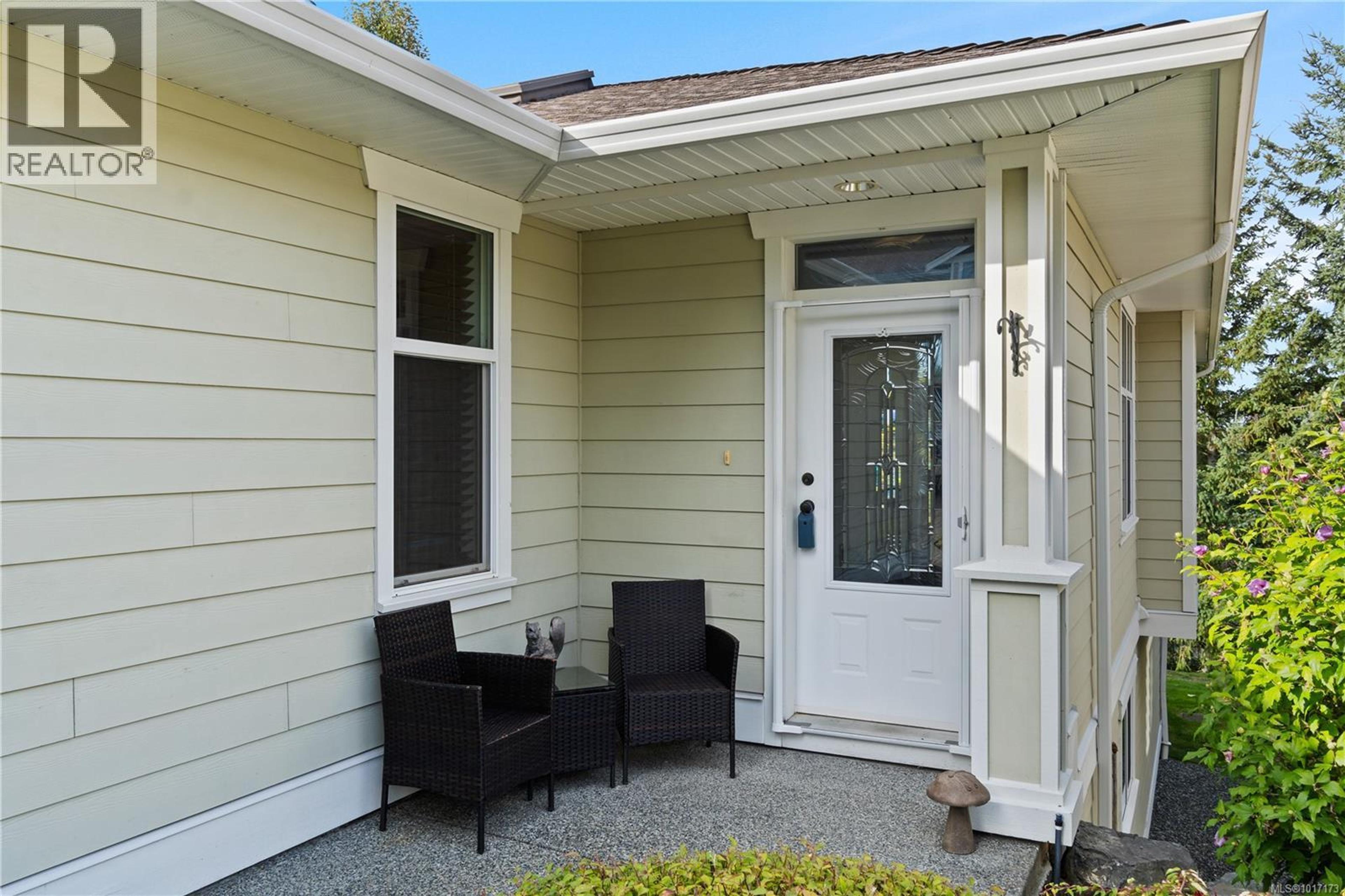 6166 Arlin Pl, Nanaimo - Exteriors - Photo 8