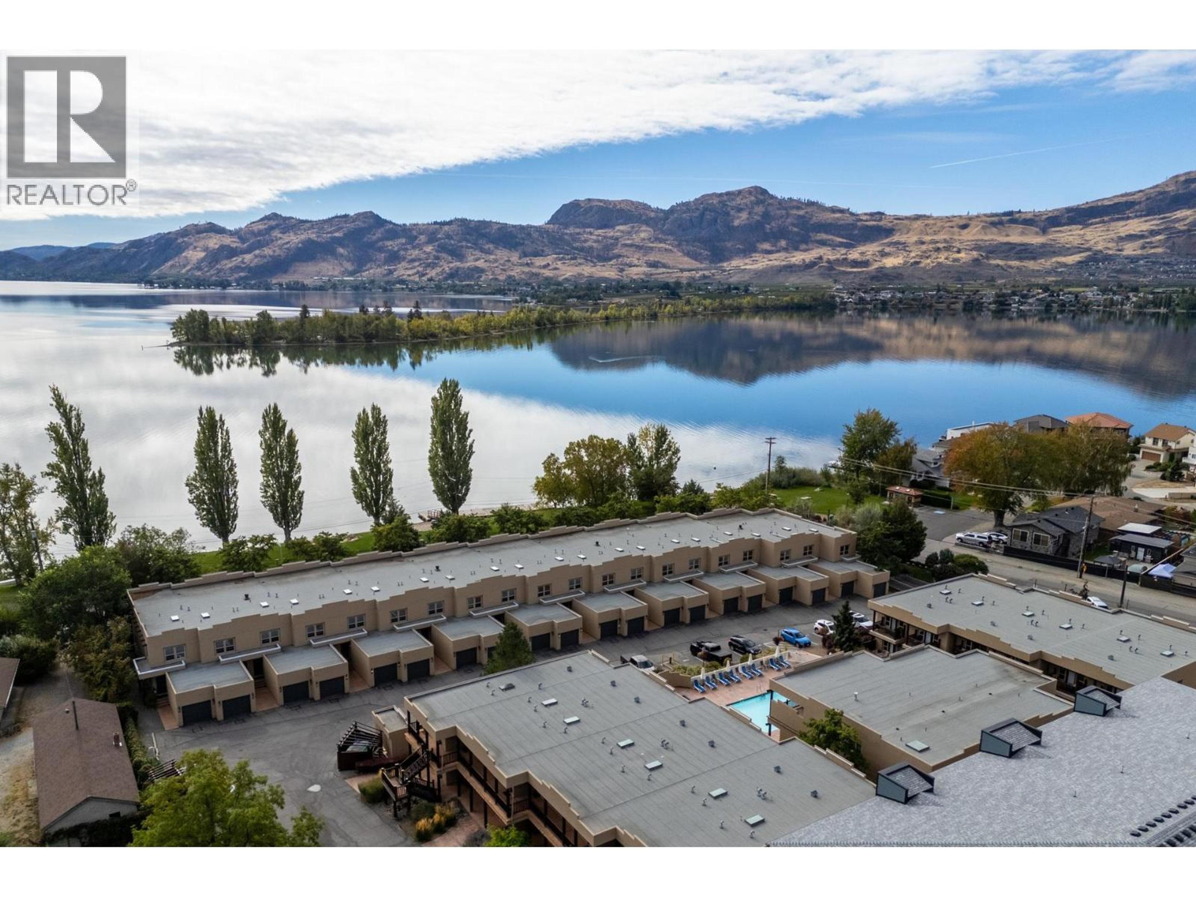 5401 Lakeshore Drive, Osoyoos - Exteriors - Full Complex View, Drone/Aerial View - Photo 1