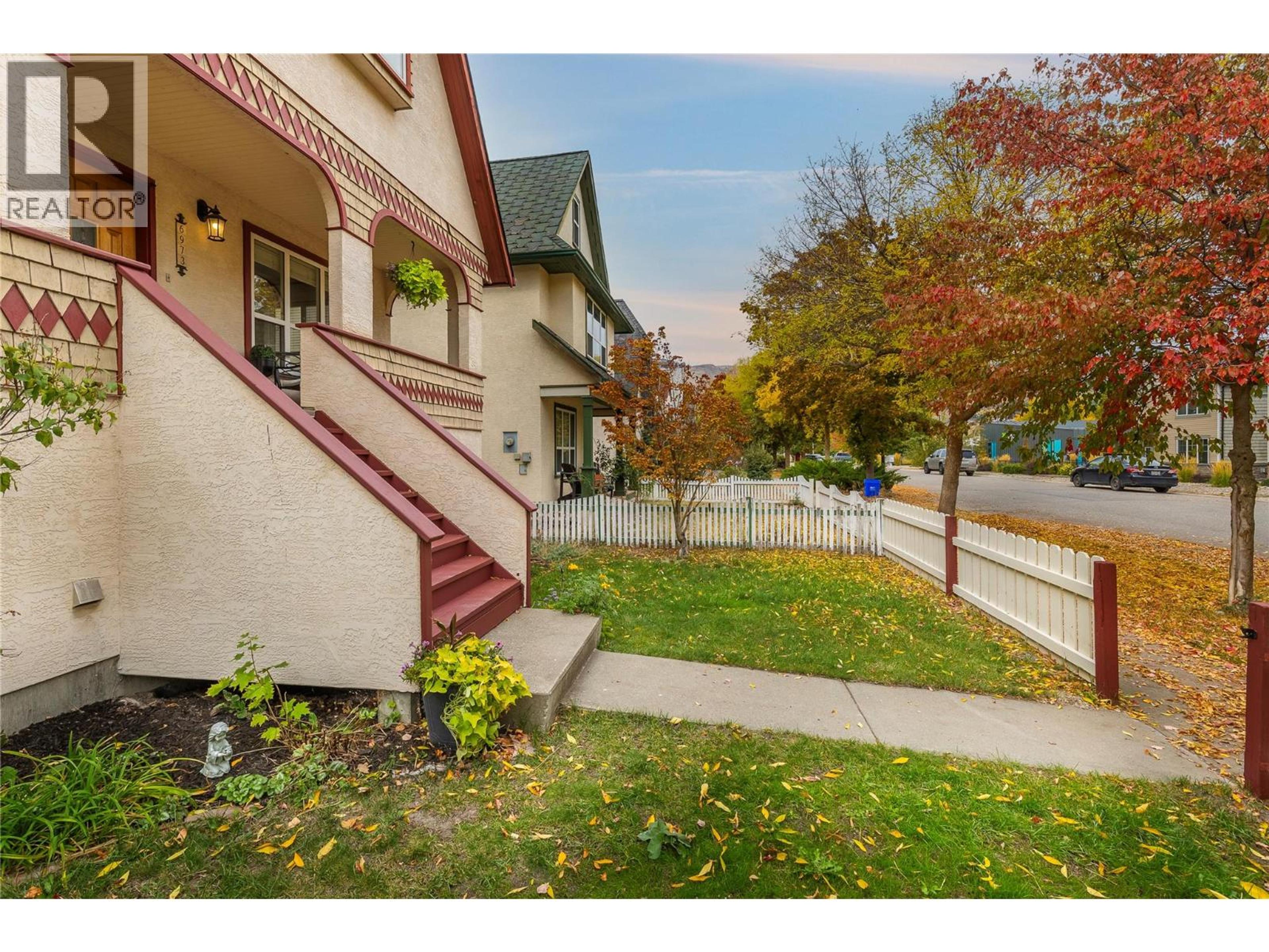 6973 Cummins Road, Vernon - Exteriors - Photo 5