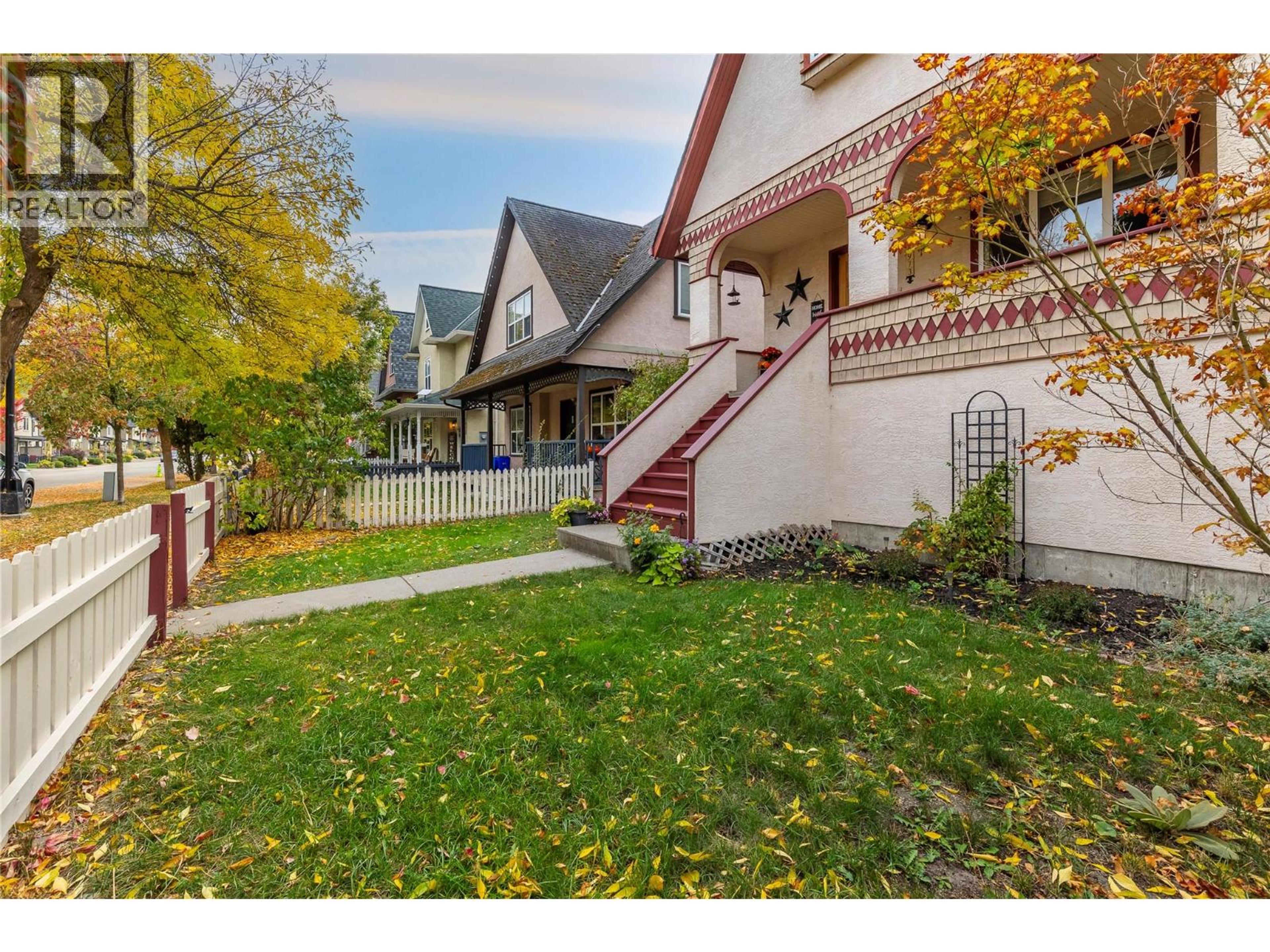 6973 Cummins Road, Vernon - Exteriors - Photo 12