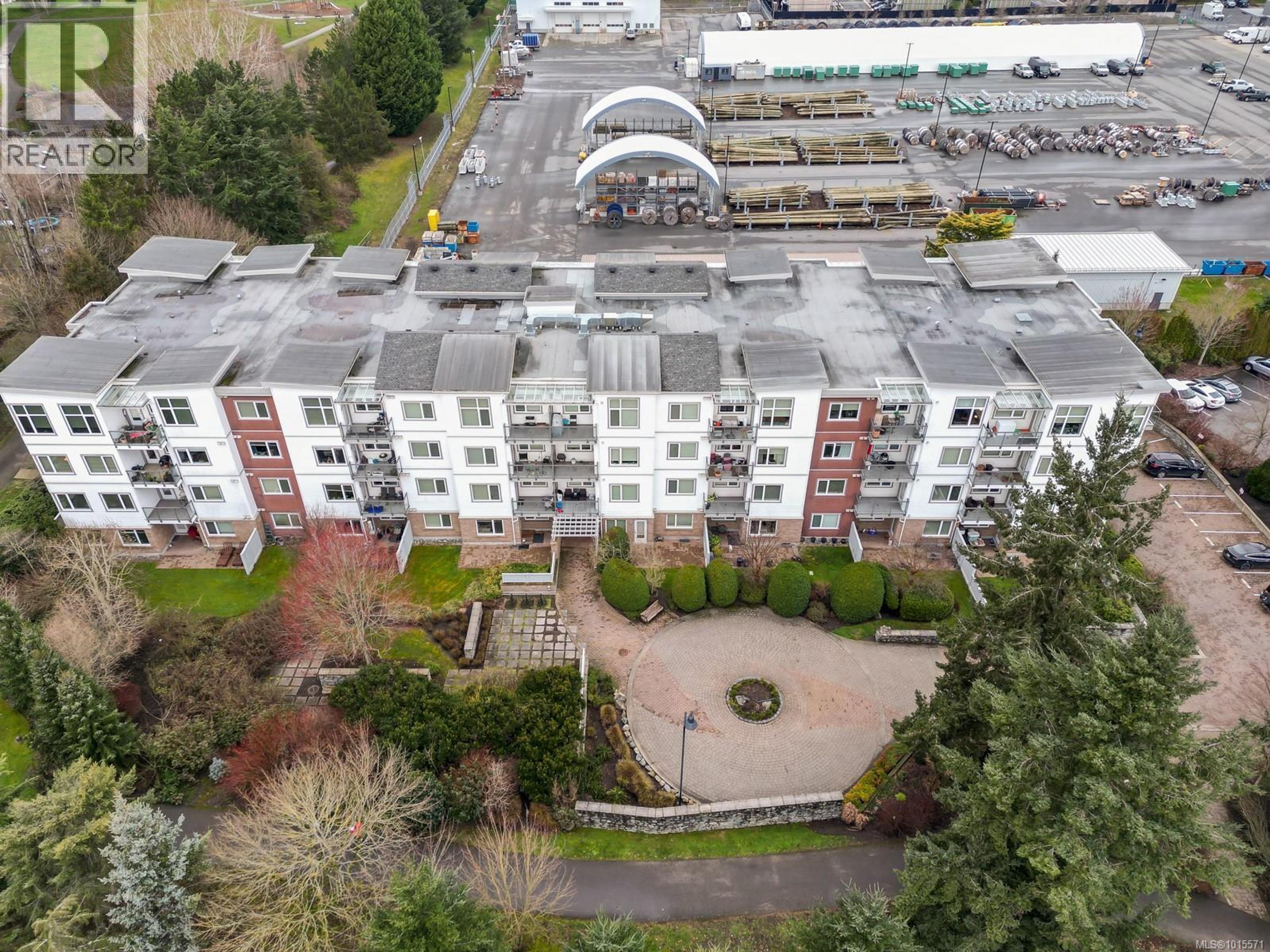 4394 West Saanich Rd, Saanich - Exteriors - Full Complex View, Drone/Aerial View - Photo 5