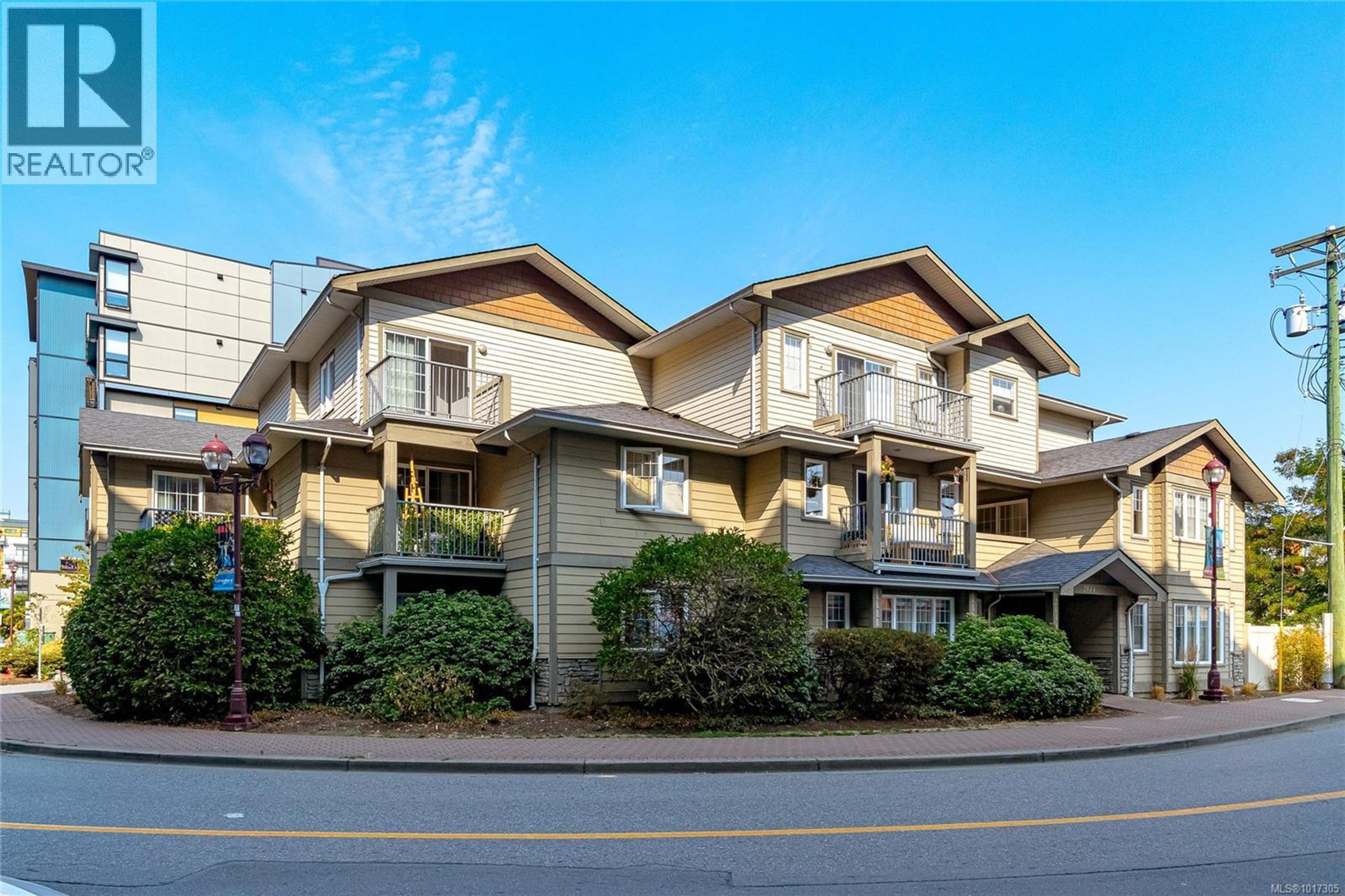 2844 Bryn Maur Rd, Langford - Exteriors - Full Complex View - Photo 5