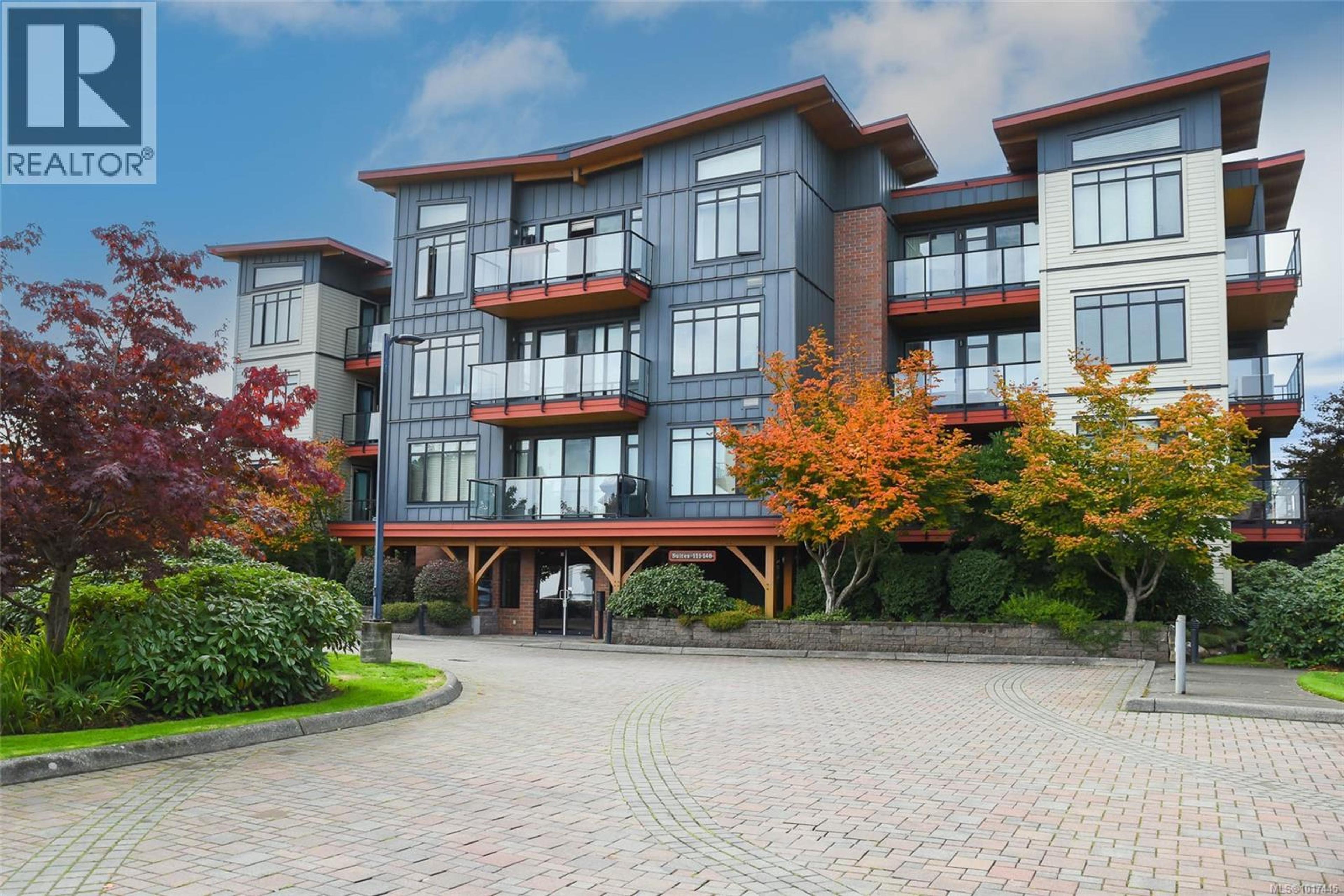 2300 Mansfield Dr, Courtenay - Exteriors - Full Complex View - Photo 1