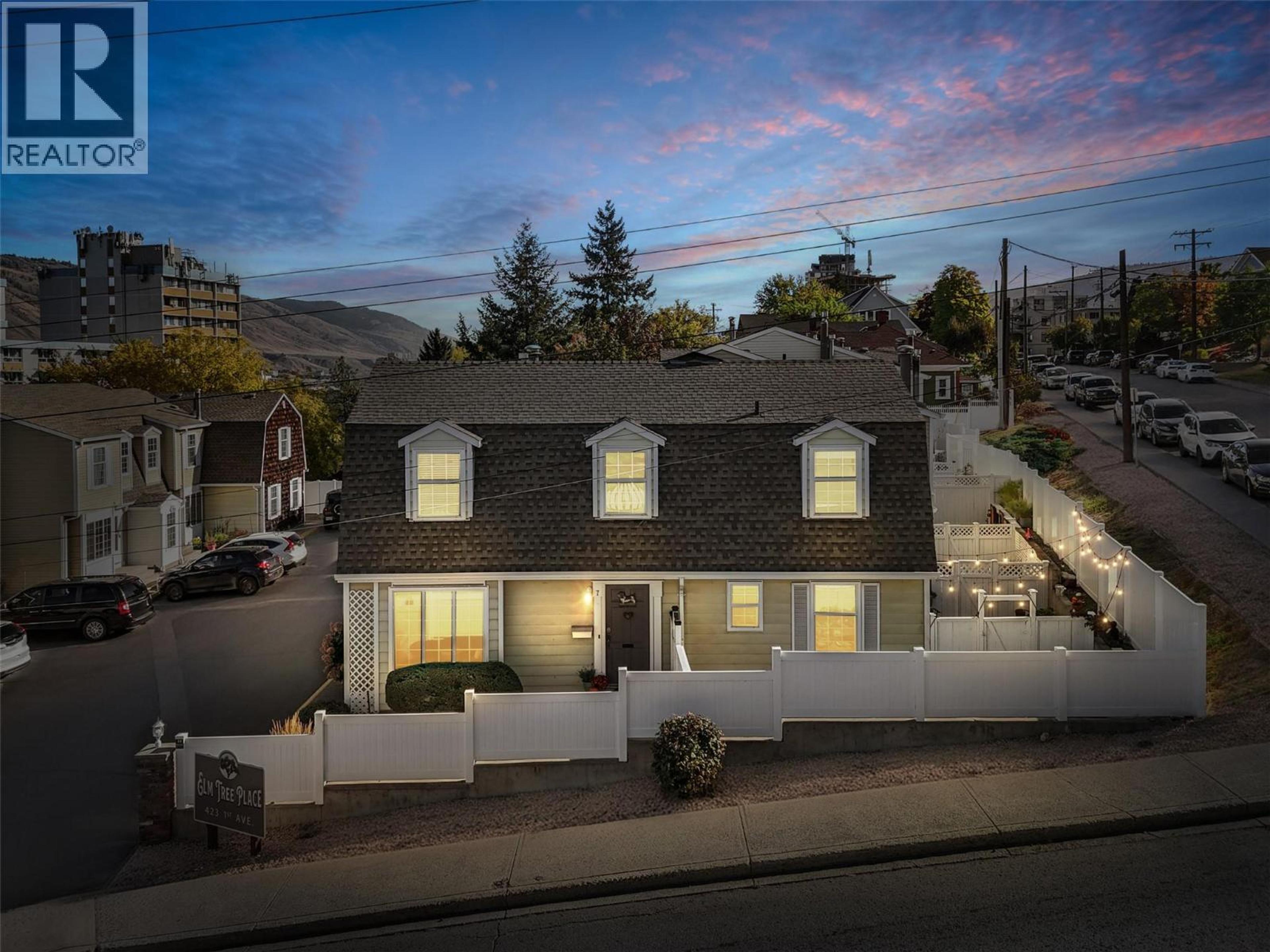 423 1ST Avenue, Kamloops - Exteriors - Photo 1