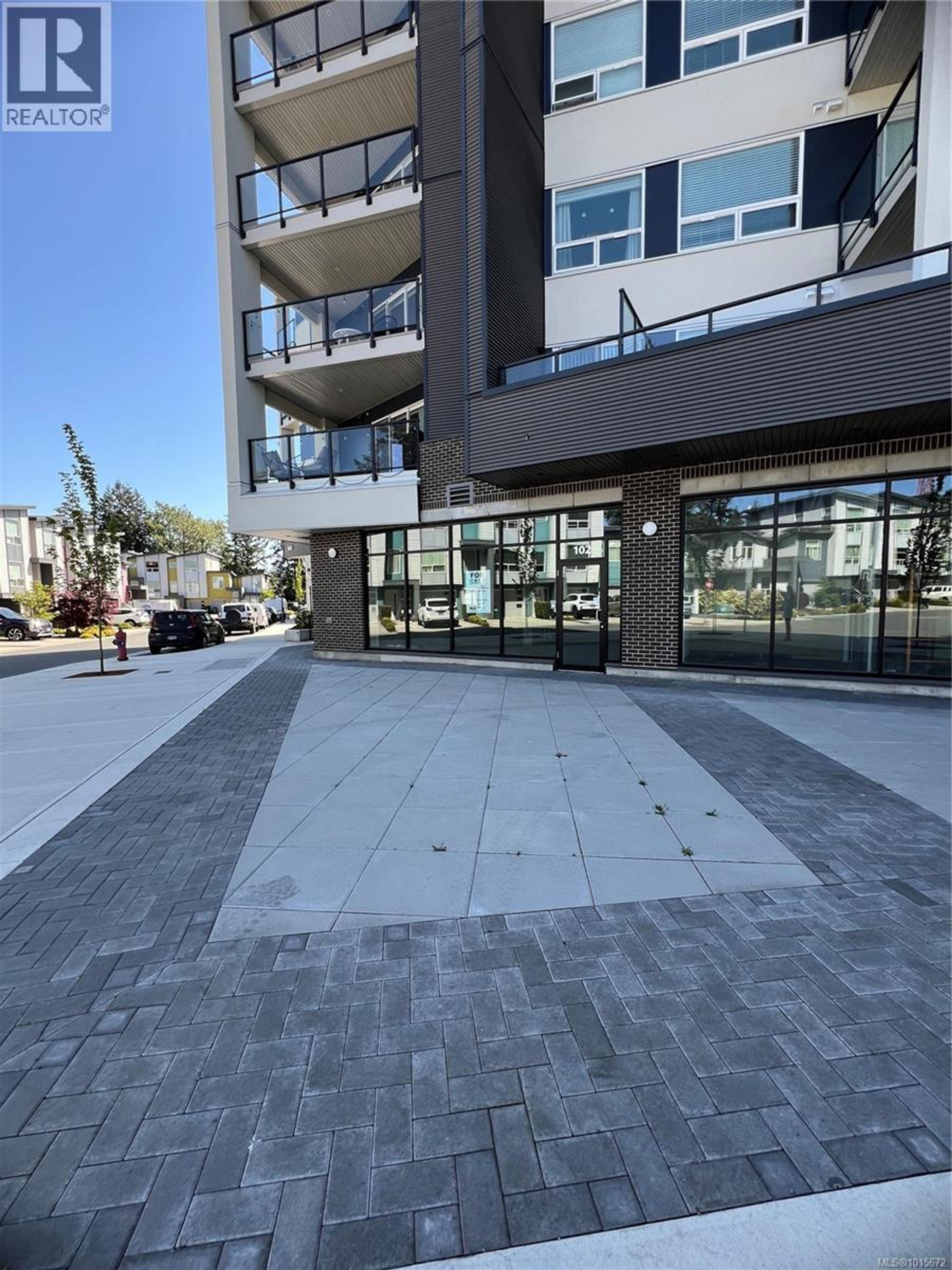 947 Whirlaway Cres, Langford - Exteriors - Photo 3