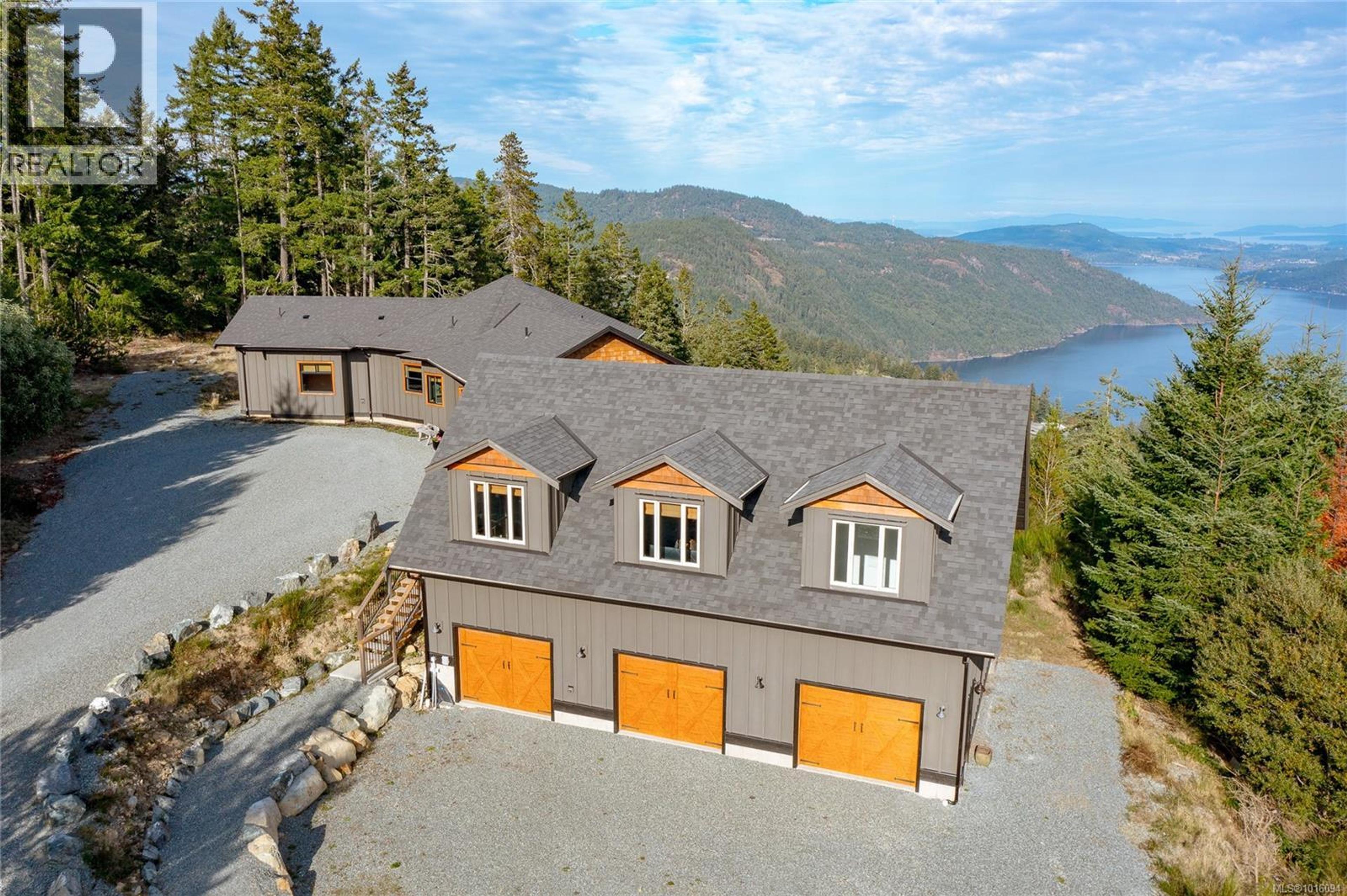 1490 Finlayson View Pl, Shawnigan Lake - Exteriors - Full Complex View, Drone/Aerial View - Photo 2