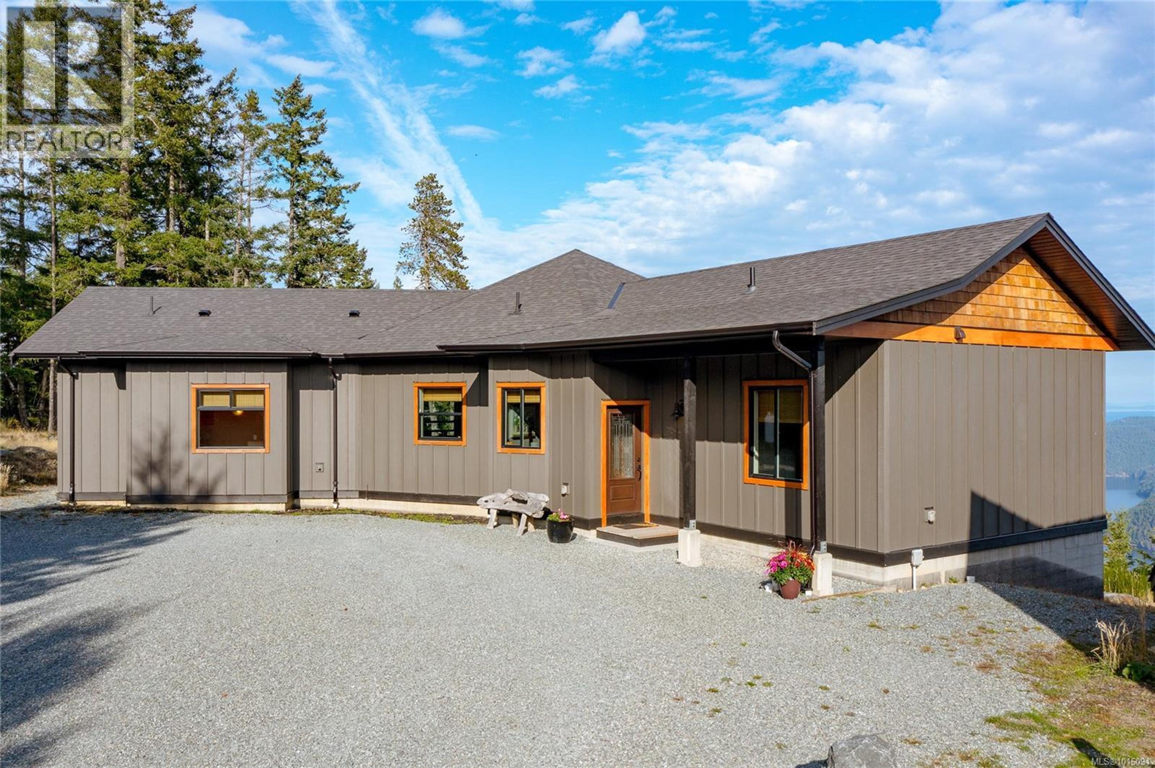 1490 Finlayson View Pl, Shawnigan Lake - Exteriors - Photo 6