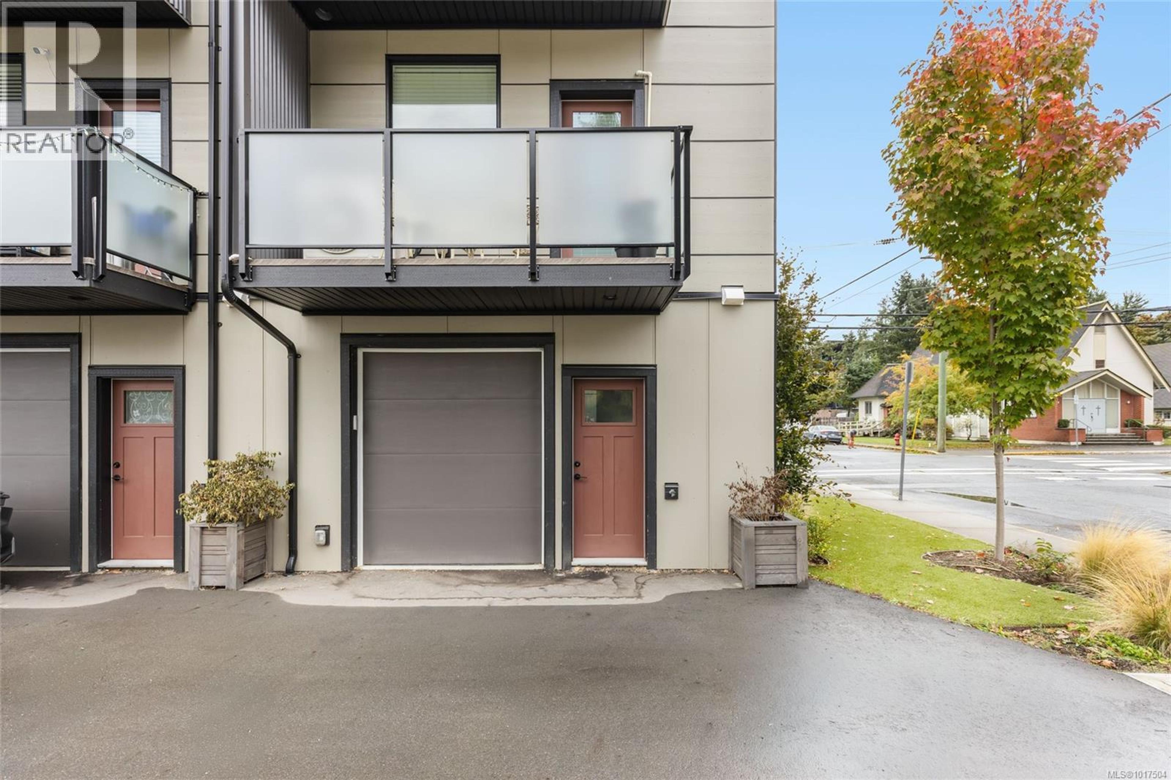 545 Jubilee St, Duncan - Exteriors - Photo 2