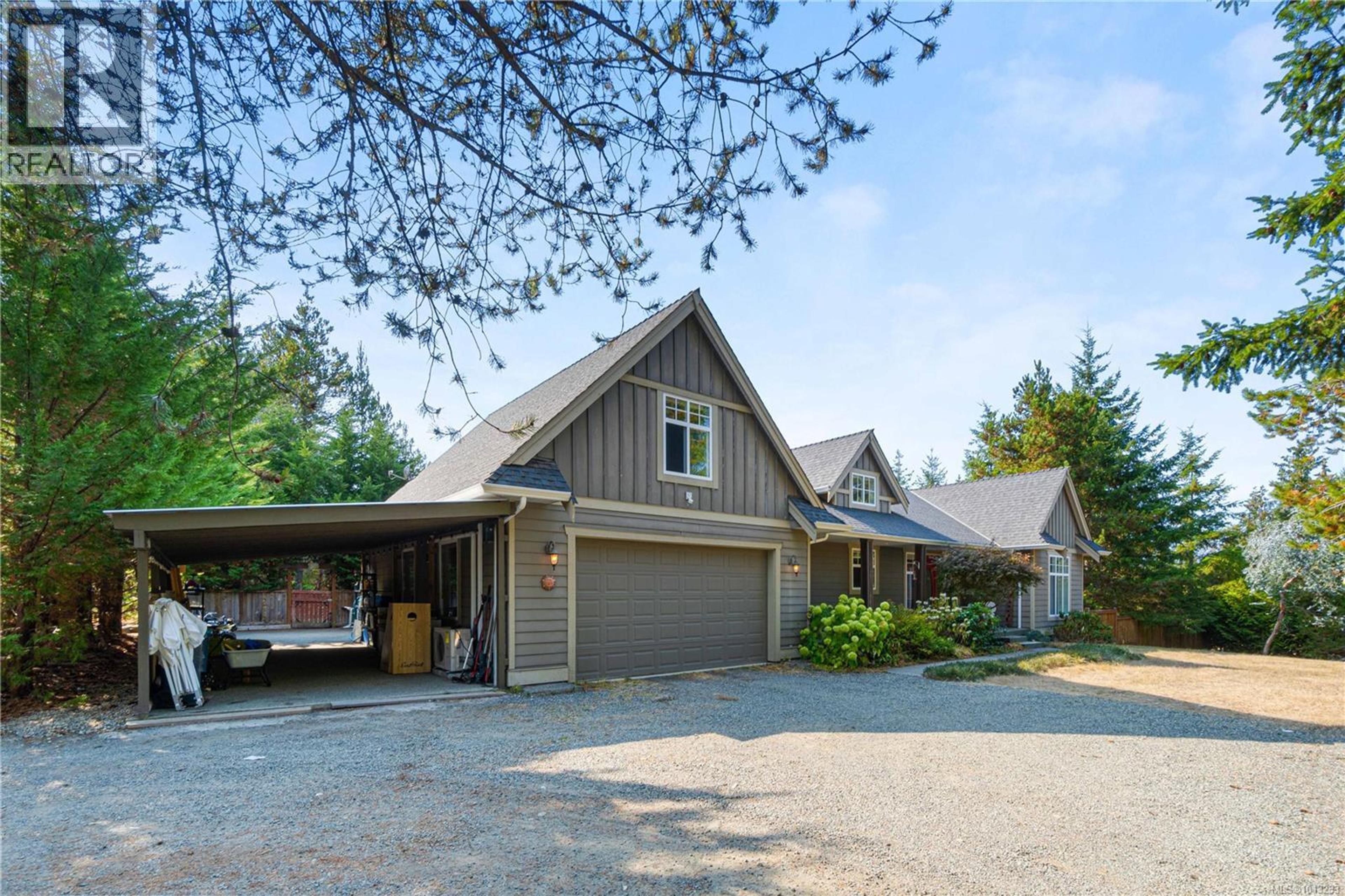 1209 Courtney Rd, Errington - Exteriors - Photo 7