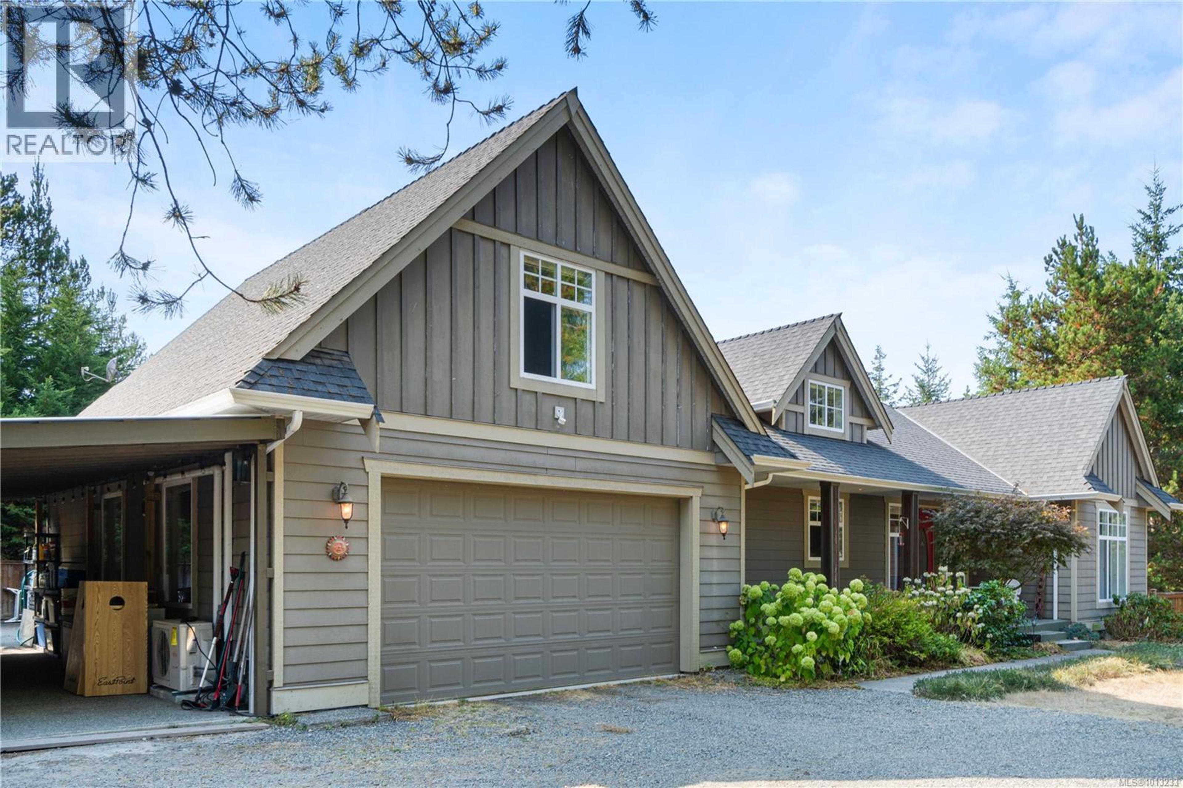 1209 Courtney Rd, Errington - Exteriors - Photo 8