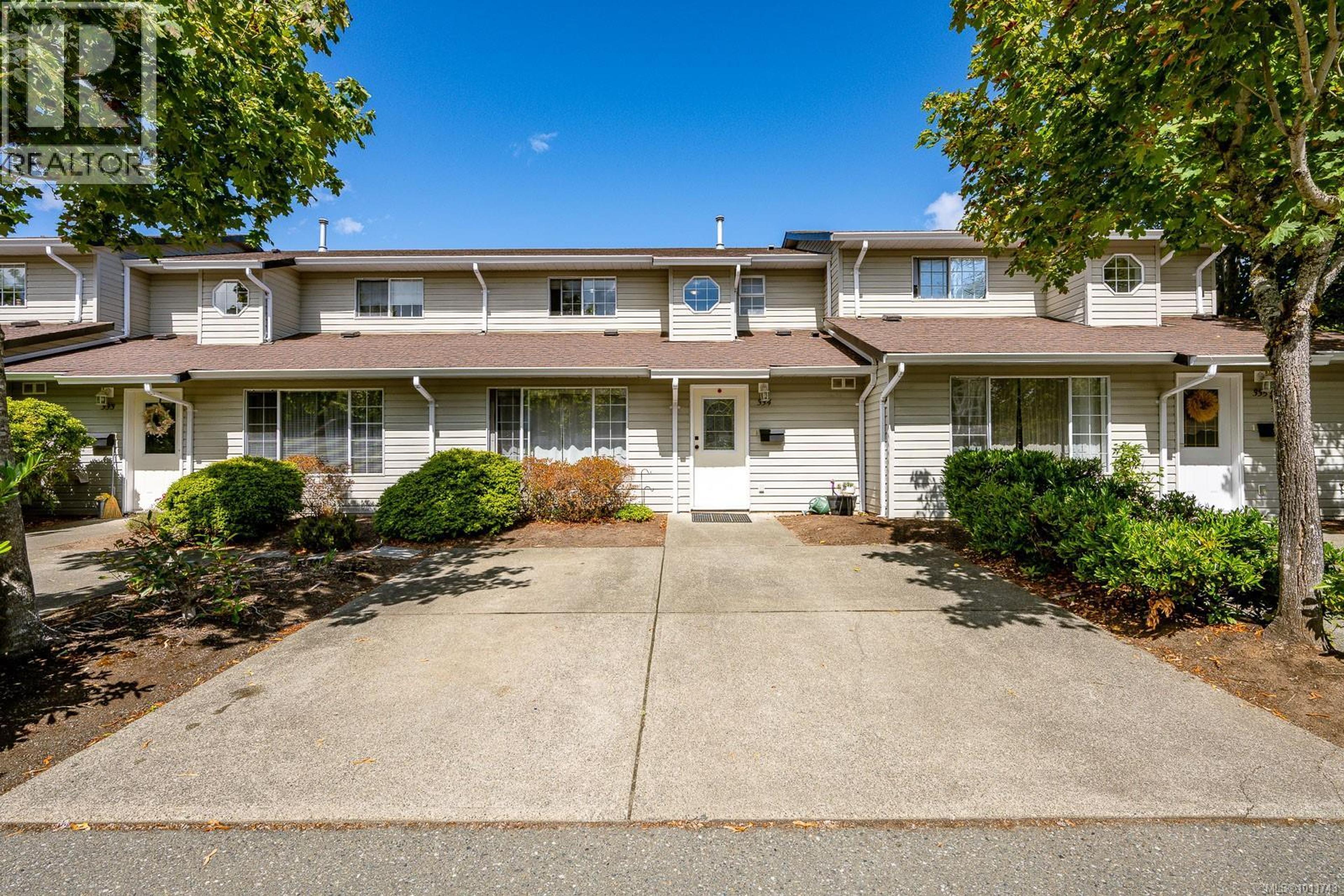 680 Murrelet Dr, Comox - Exteriors - Photo 8