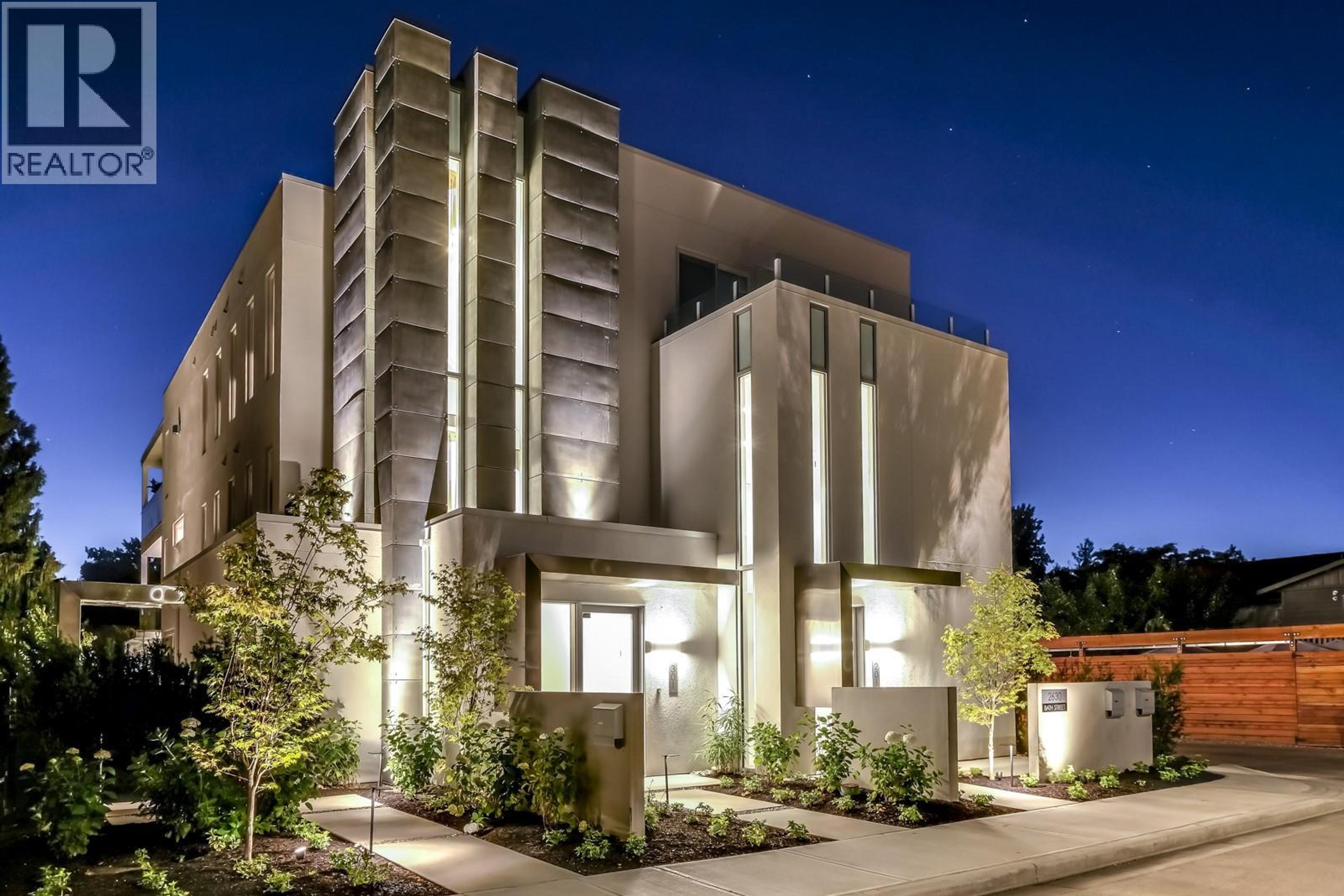 2630 Bath Street, Kelowna - Exteriors - Full Complex View - Photo 1