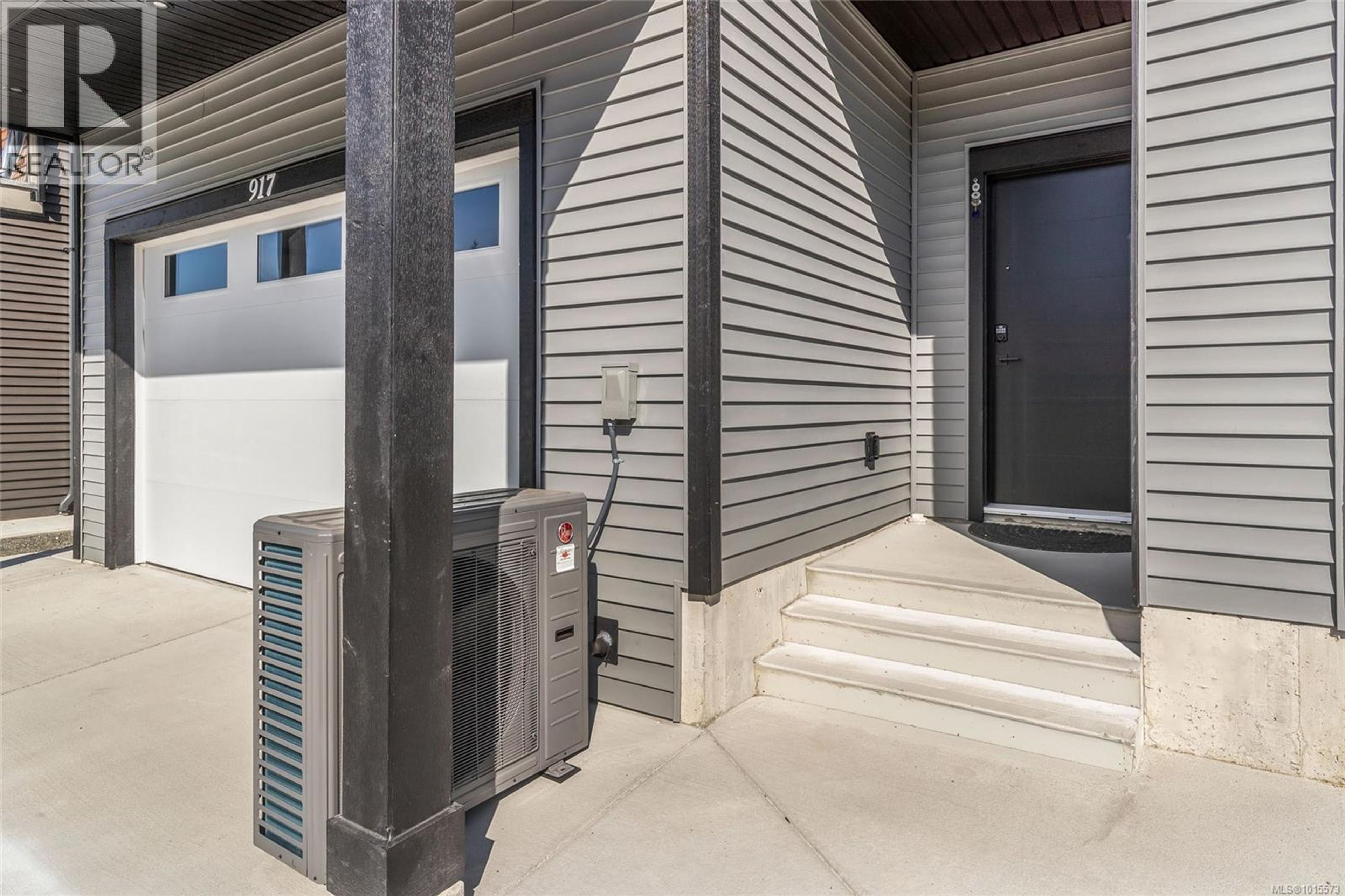 917 Old Victoria Rd, Nanaimo - Exteriors - Photo 6