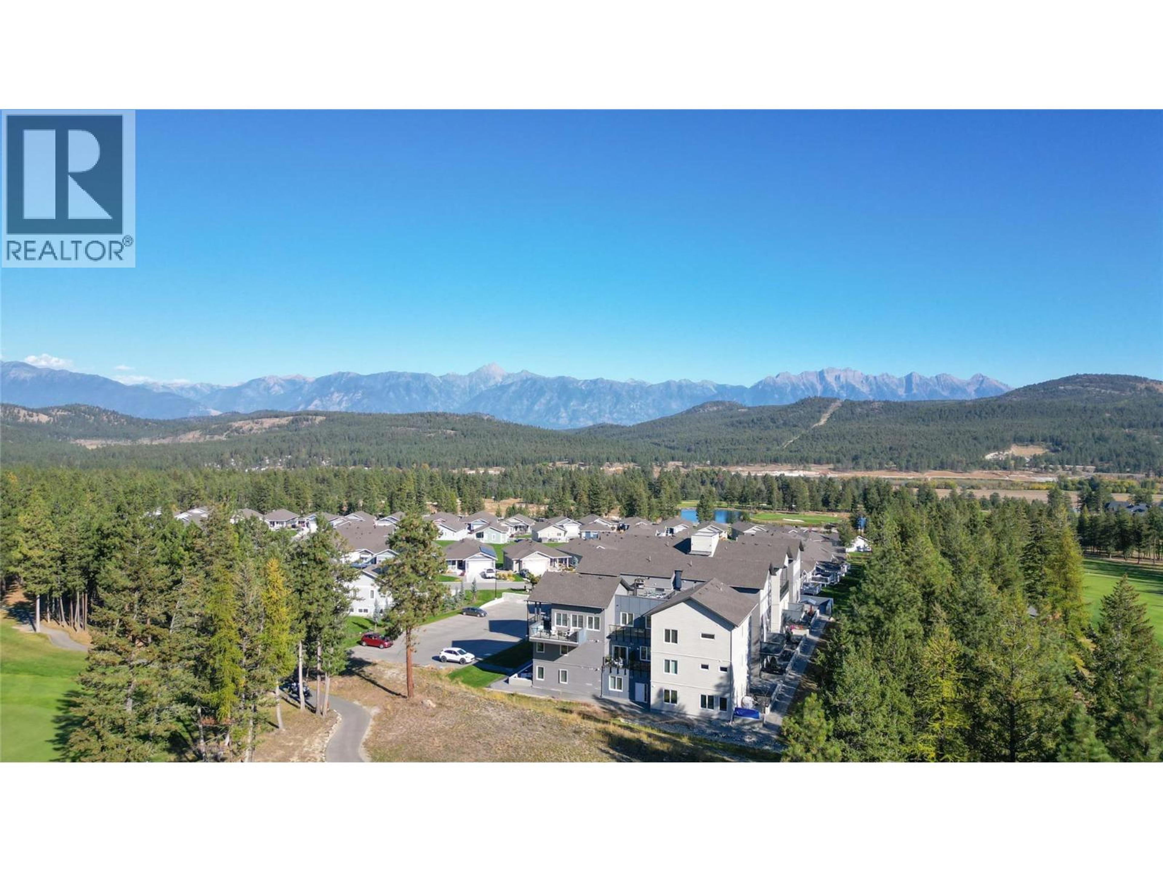 355 Legacy Lookout, Cranbrook - Exteriors - Full Complex View, Drone/Aerial View - Photo 6