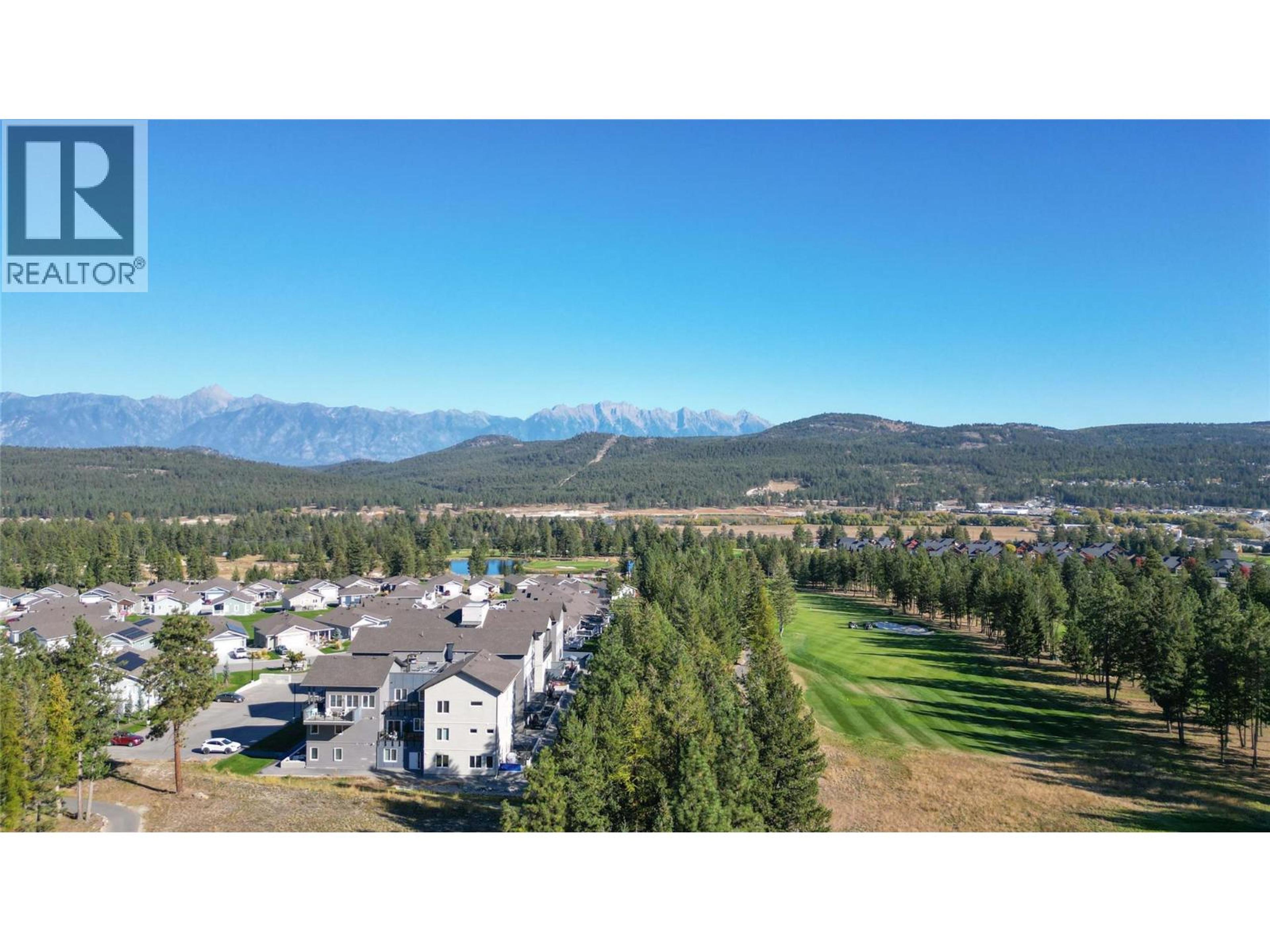 355 Legacy Lookout, Cranbrook - Exteriors - Full Complex View, Drone/Aerial View - Photo 7