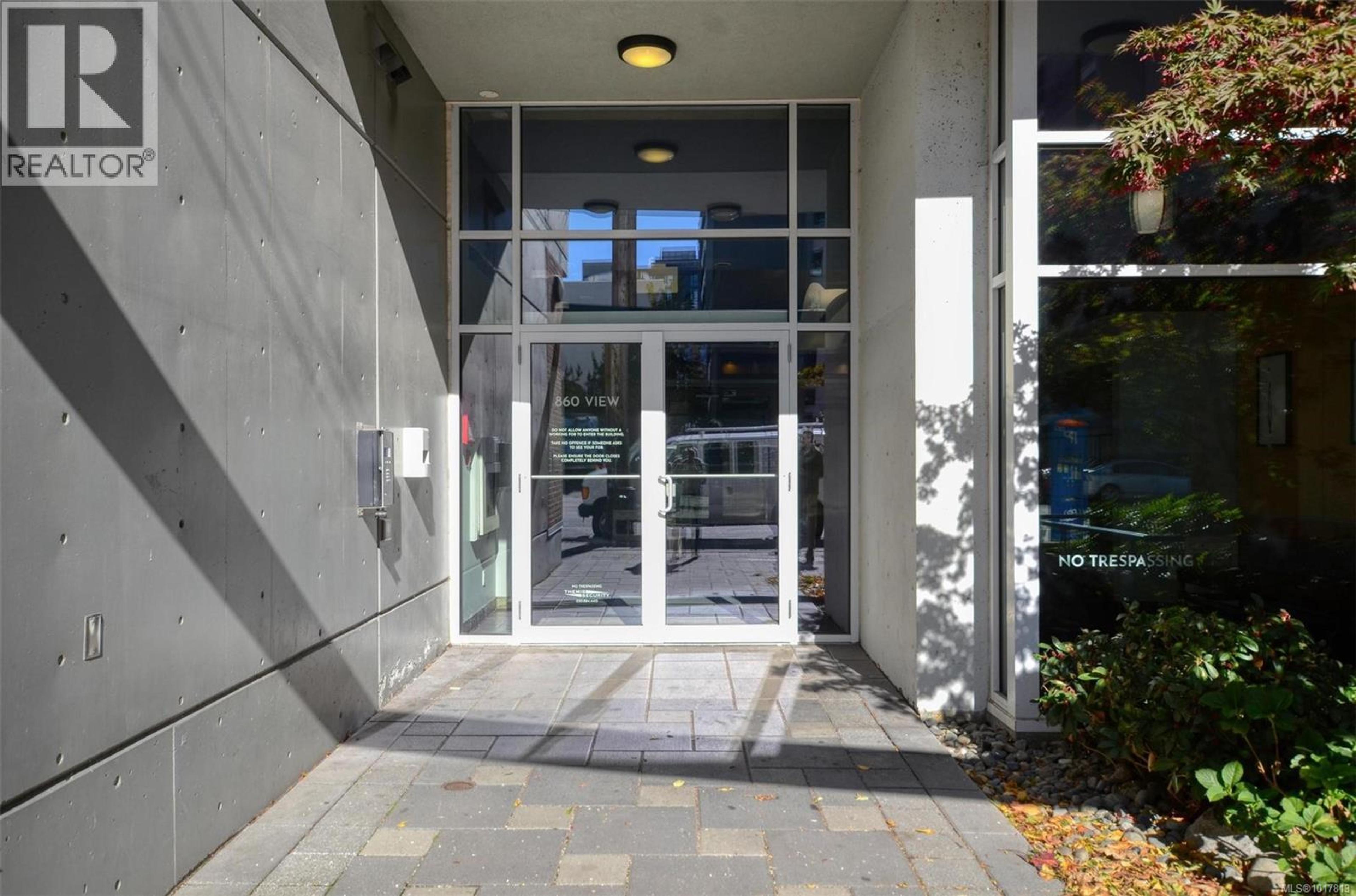 860 View St, Victoria - Exteriors - Photo 3