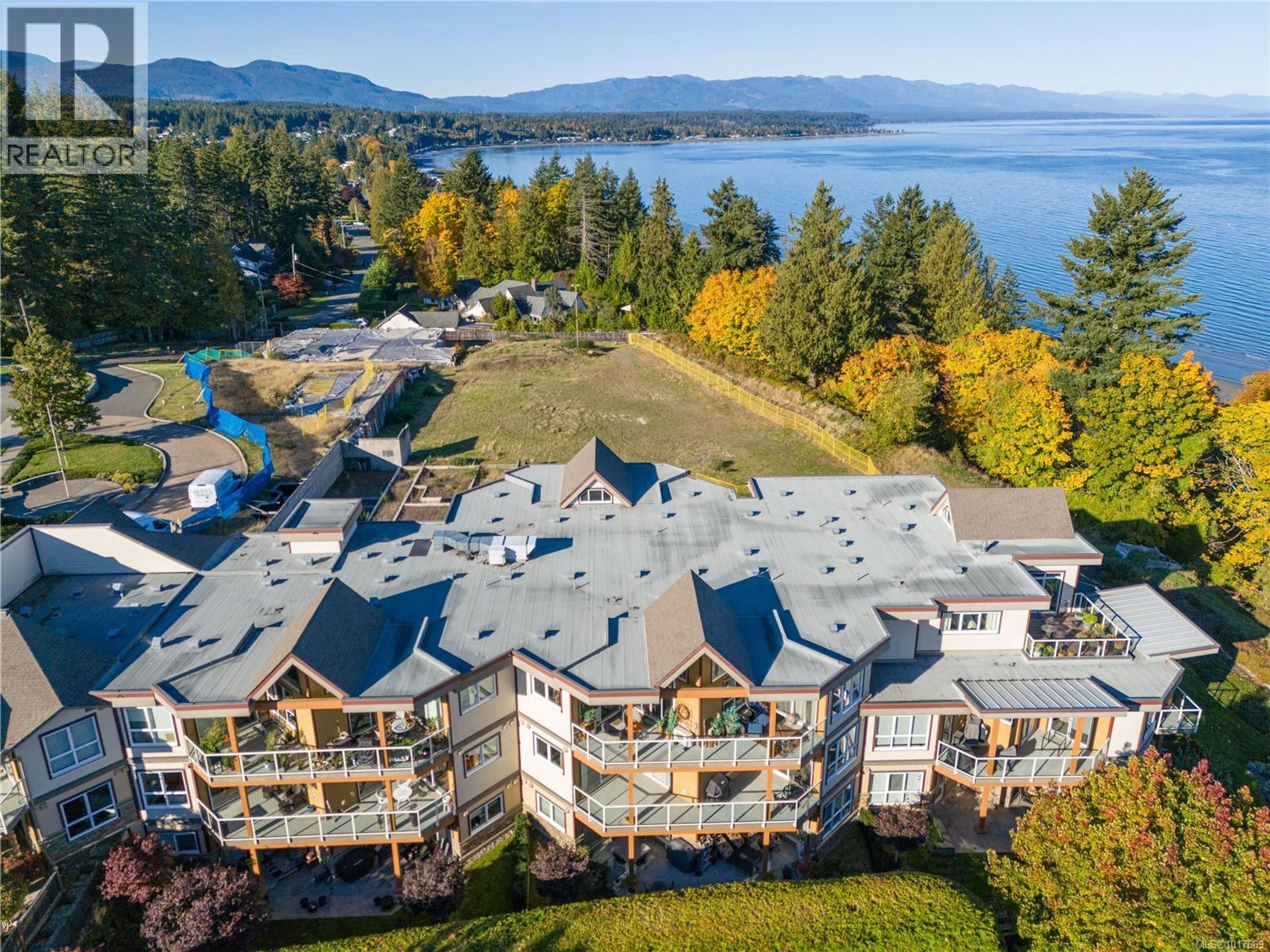 439 College Rd, Qualicum Beach - Exteriors - Full Complex View, Drone/Aerial View - Photo 5