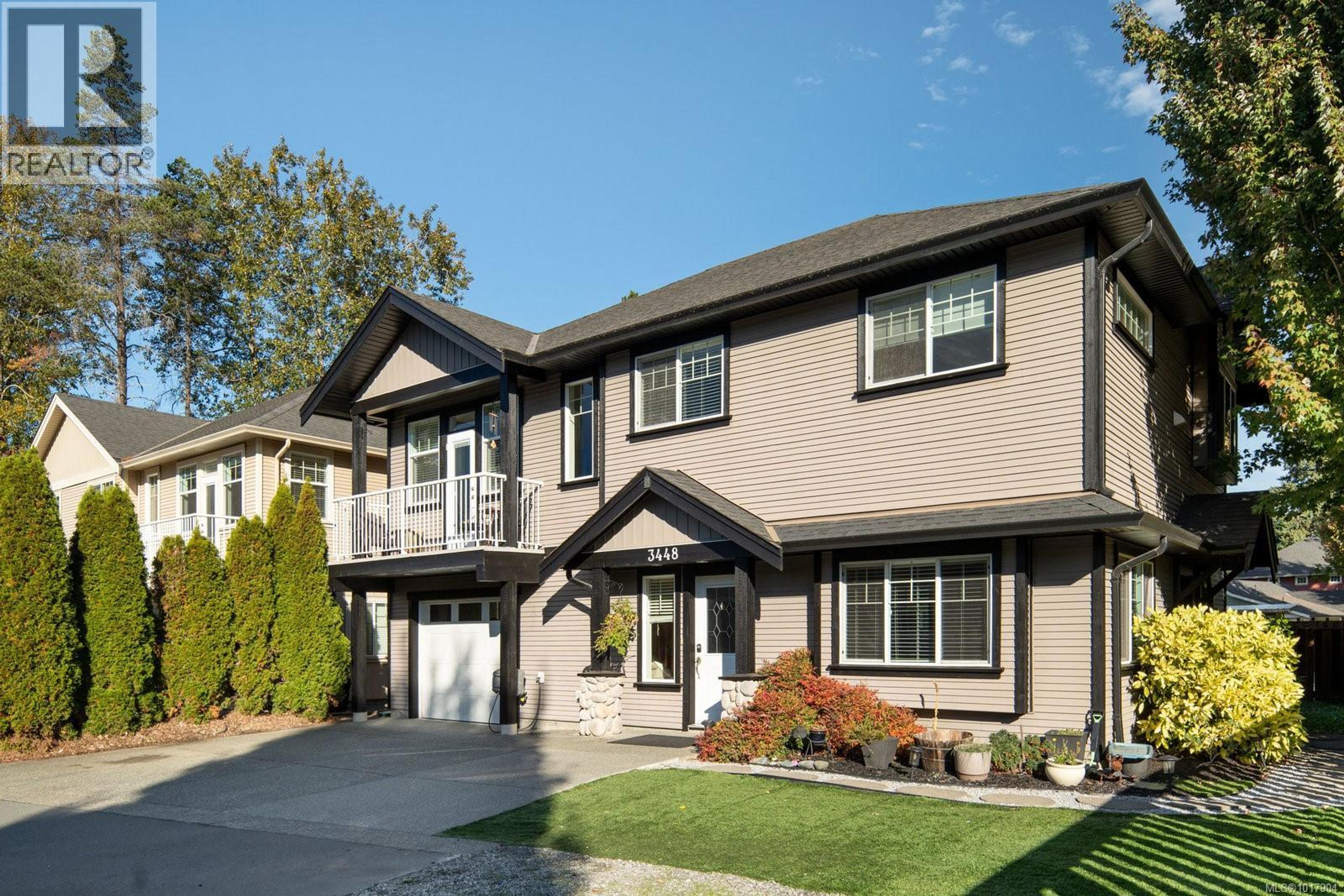 3448 Happy Valley Rd, Langford - Exteriors - Photo 2