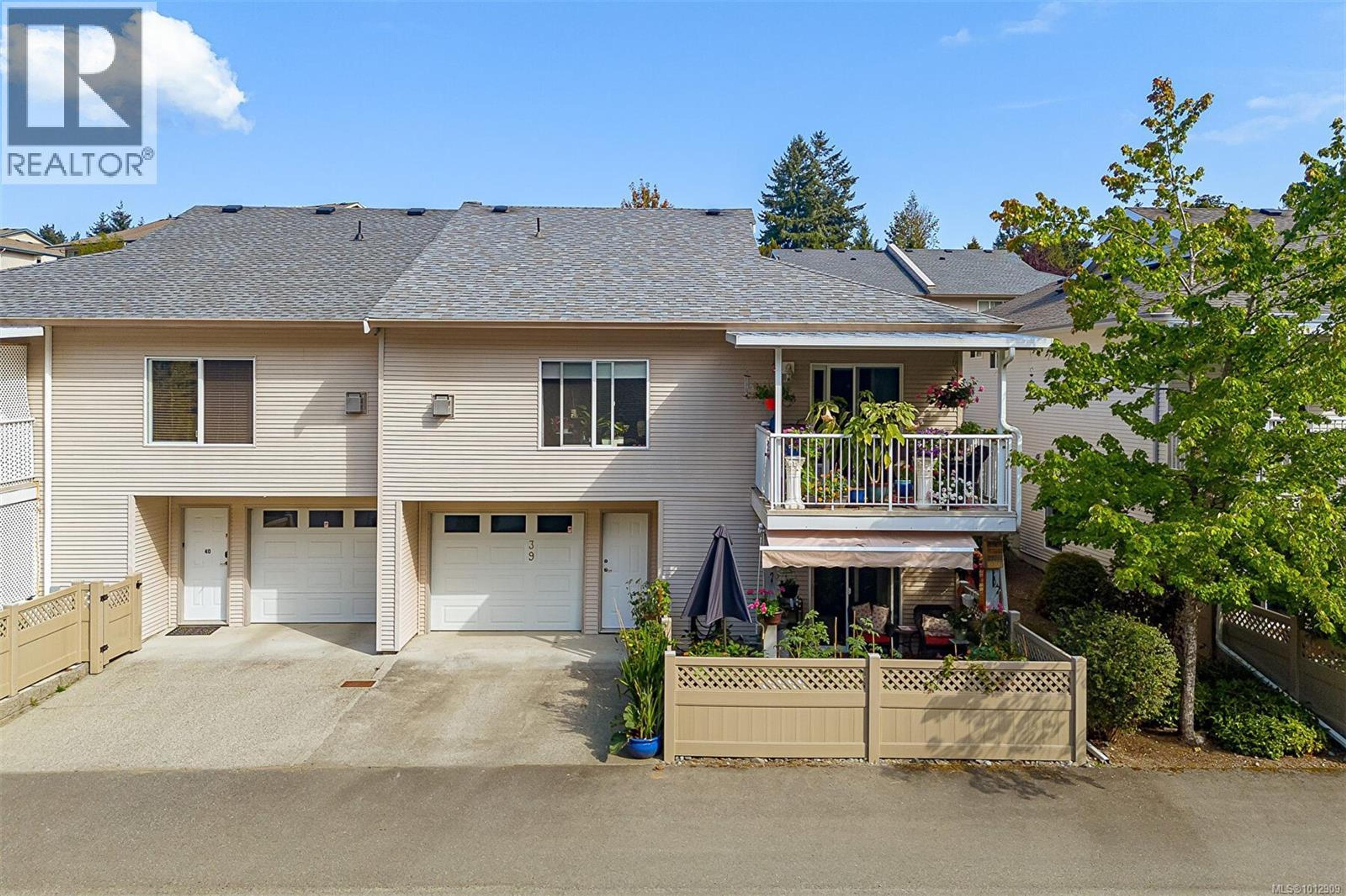 1150 Walkem Rd, Ladysmith - Exteriors - Photo 6