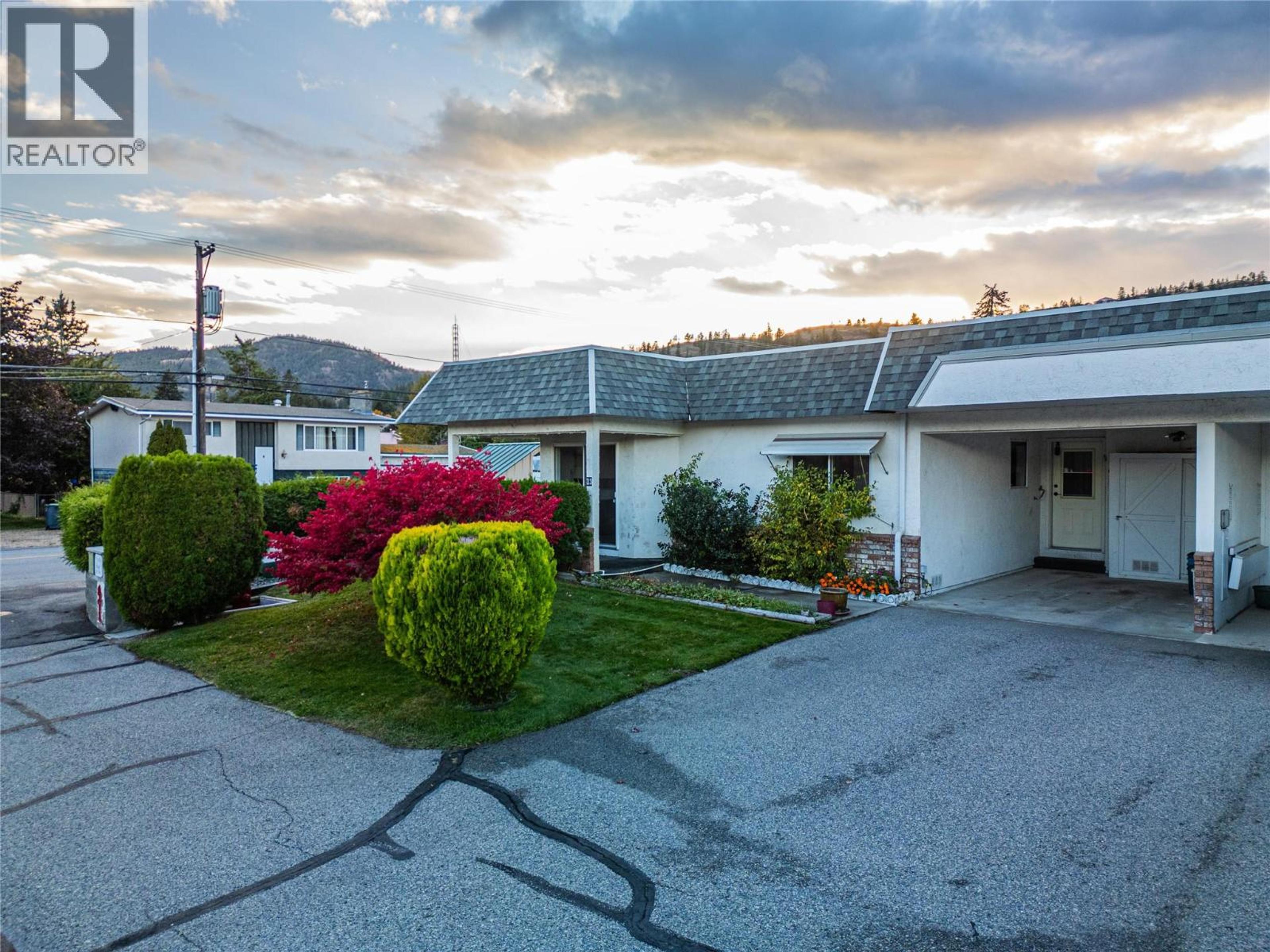 11110 Quinpool Road, Summerland - Exteriors - Photo 5