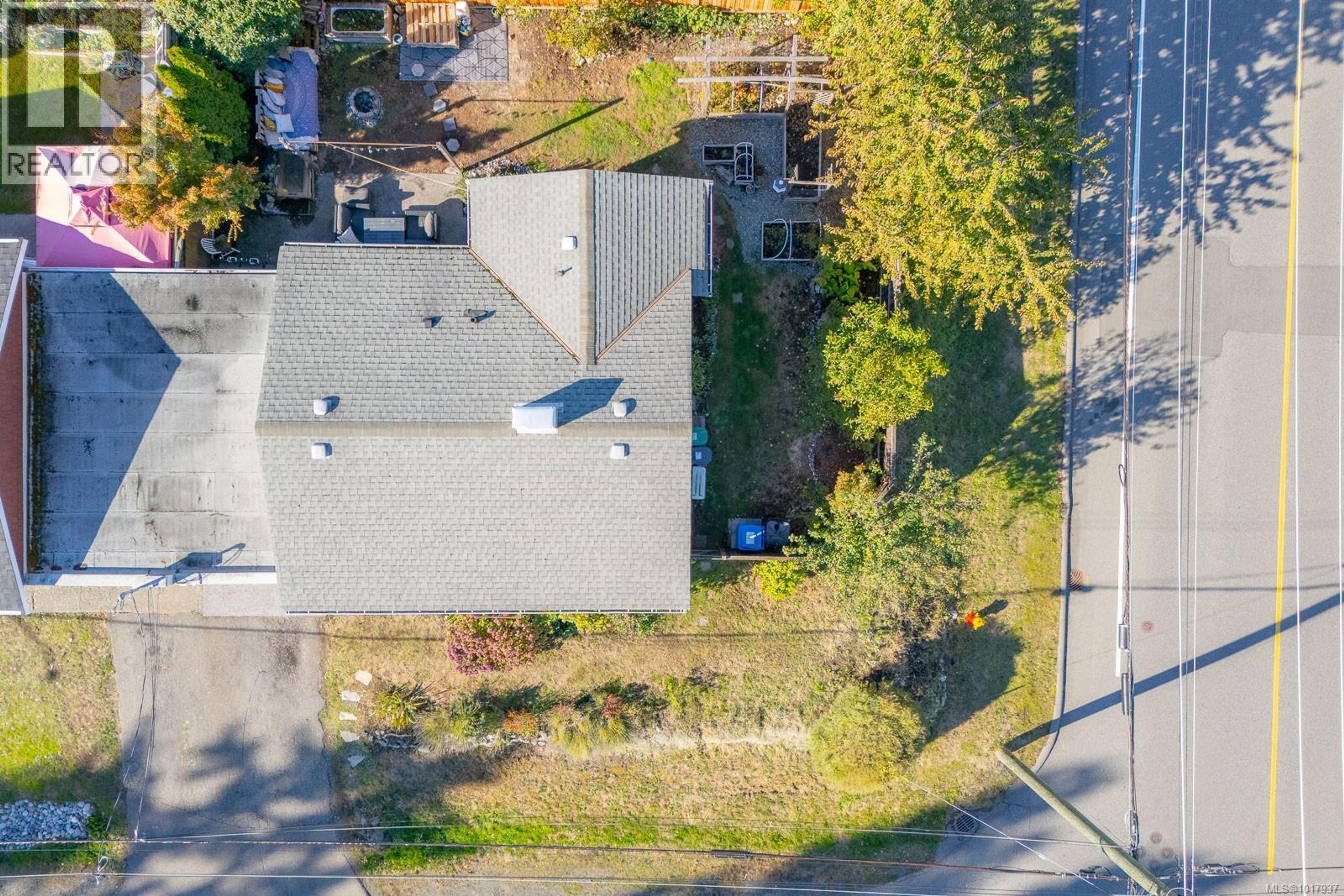 1795 Hallen Ave, Nanaimo - Exteriors - Drone/Aerial View - Photo 7