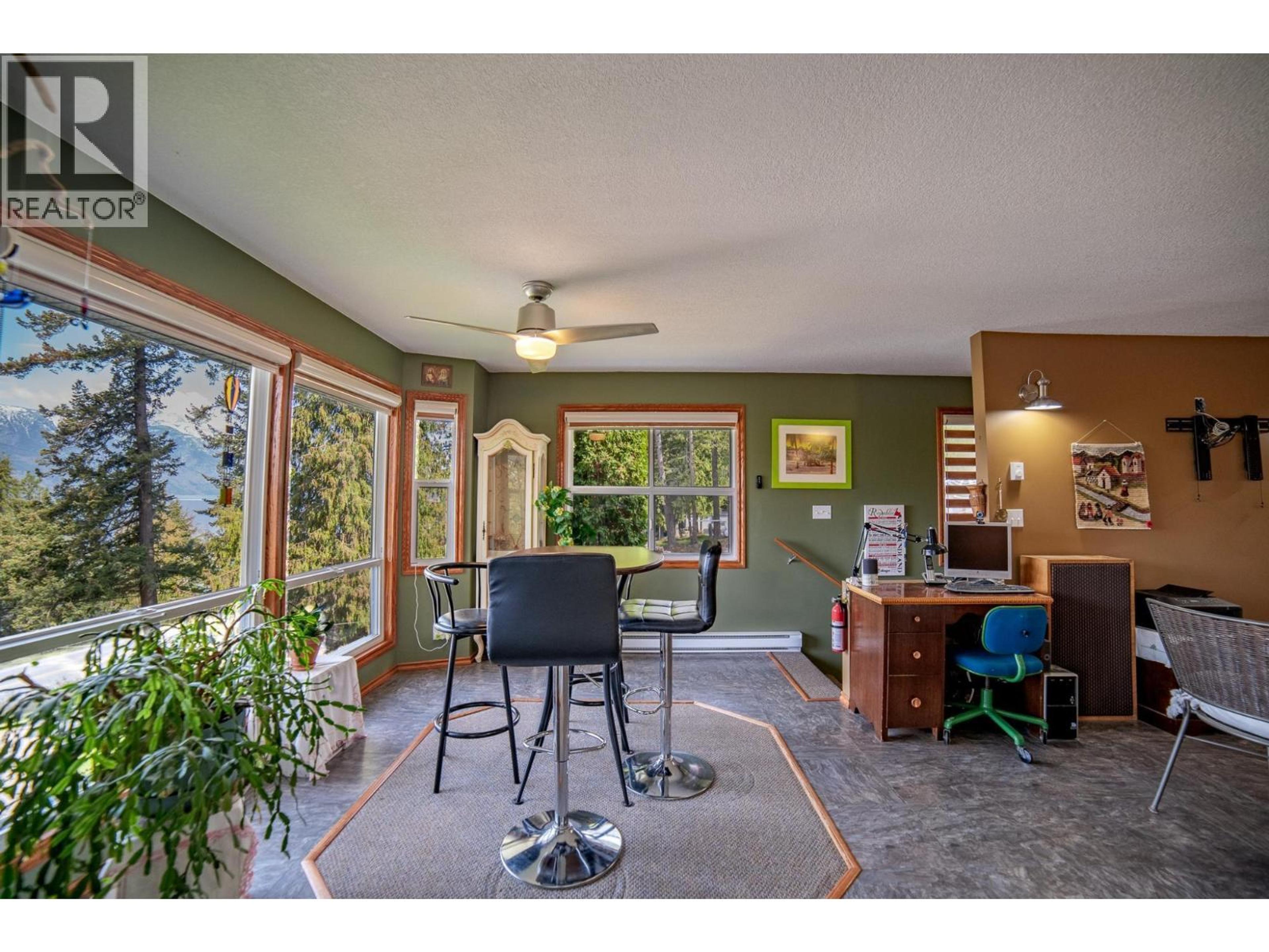 11110 3A HIGHWAY - 27