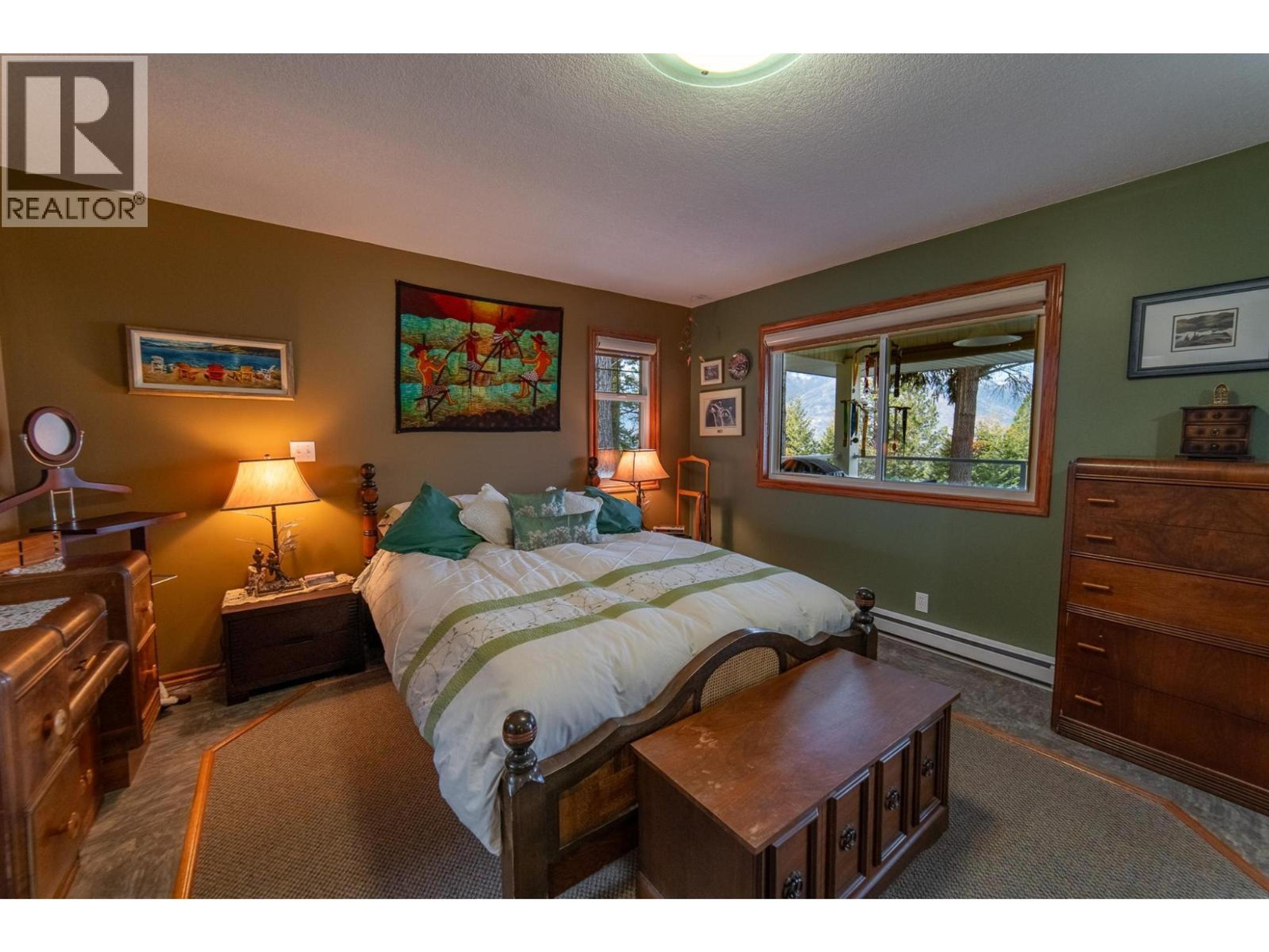 11110 3A HIGHWAY - 34